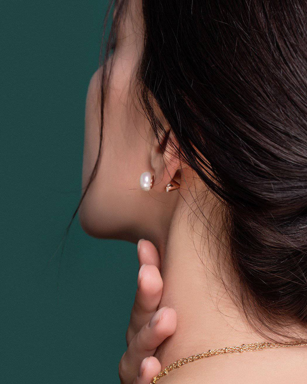PEARLY LUSTRE | Asian Civilisations Museum Freshwater Pearl Earrings WE00052 | ACM Collection