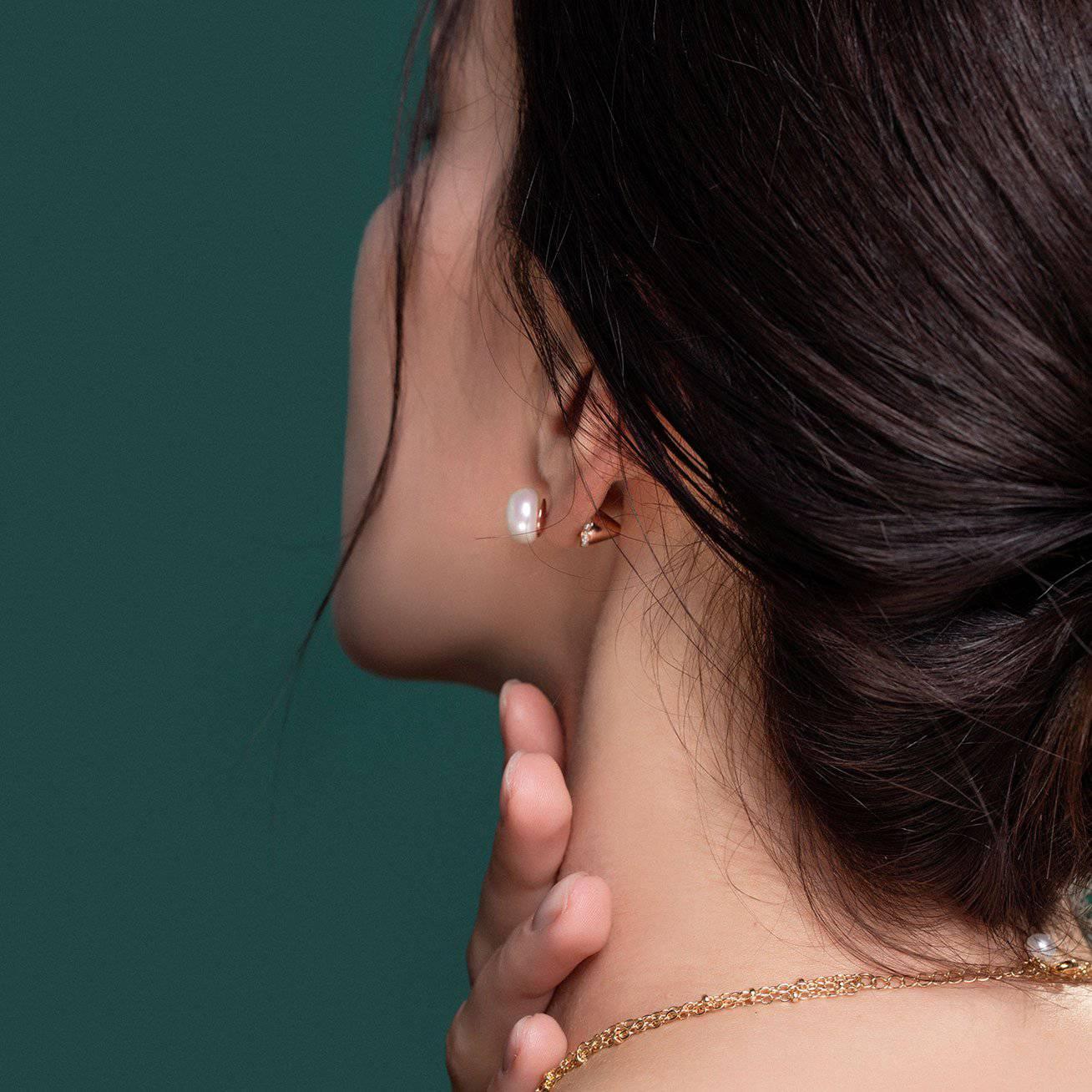 PEARLY LUSTRE | Asian Civilisations Museum Freshwater Pearl Earrings WE00052 | ACM Collection