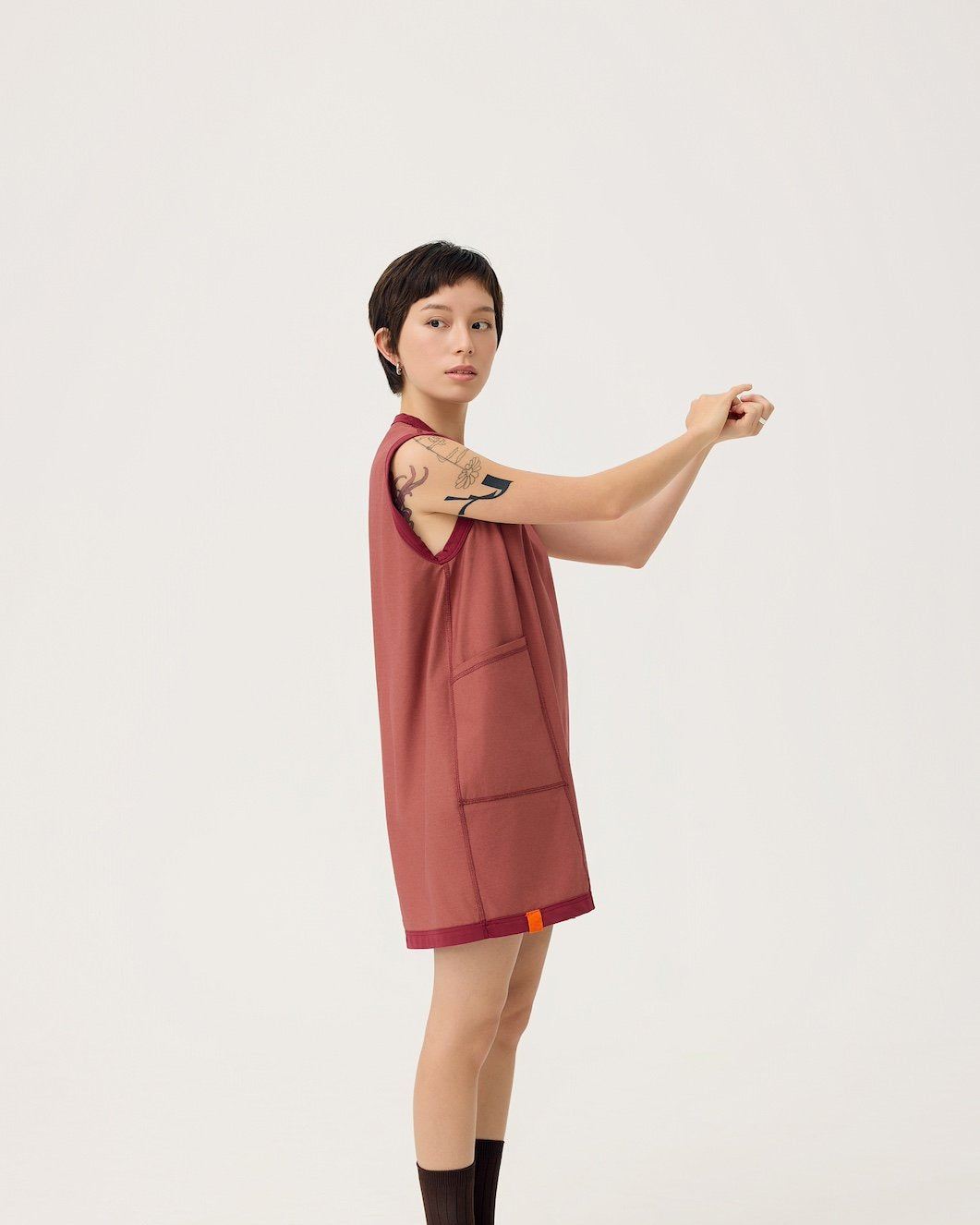 3EIGHTH | Cocoon Jersey Reversible Dress in Burgundy & Sappanwood