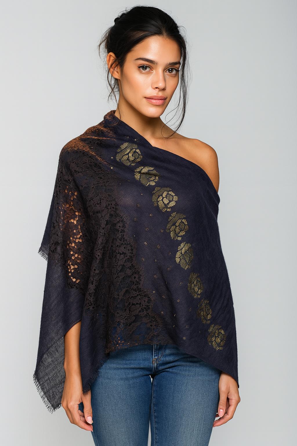 QUEENMARK | AN Zari Work Roses Zari Lace