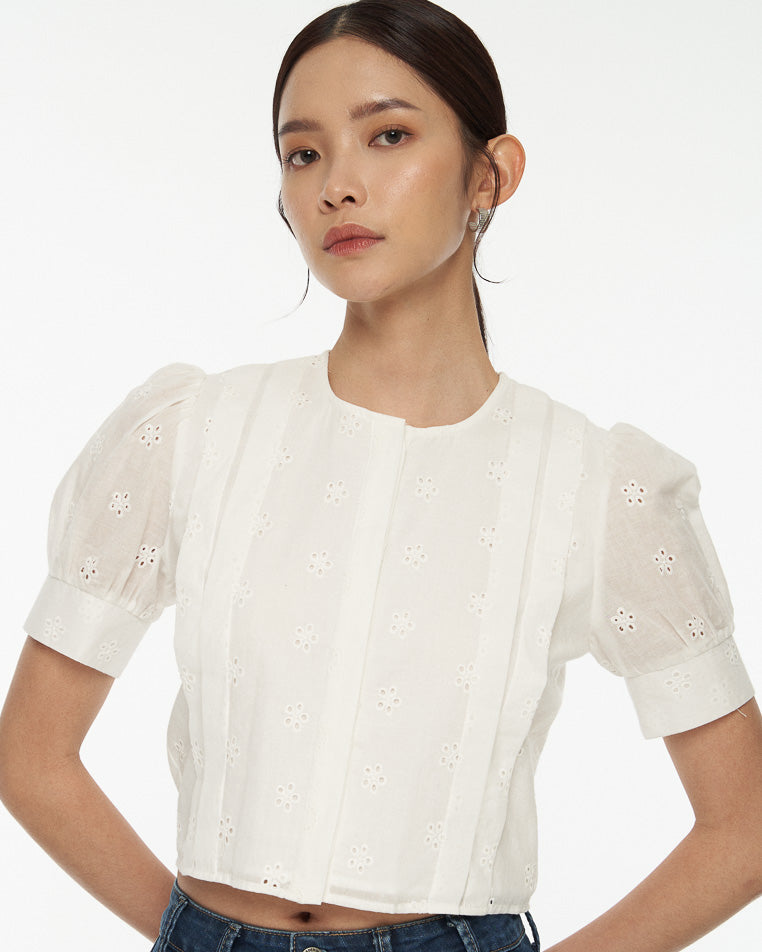 DRESSINGPAULA | Broderie Anglaise Short Sleeve Top
