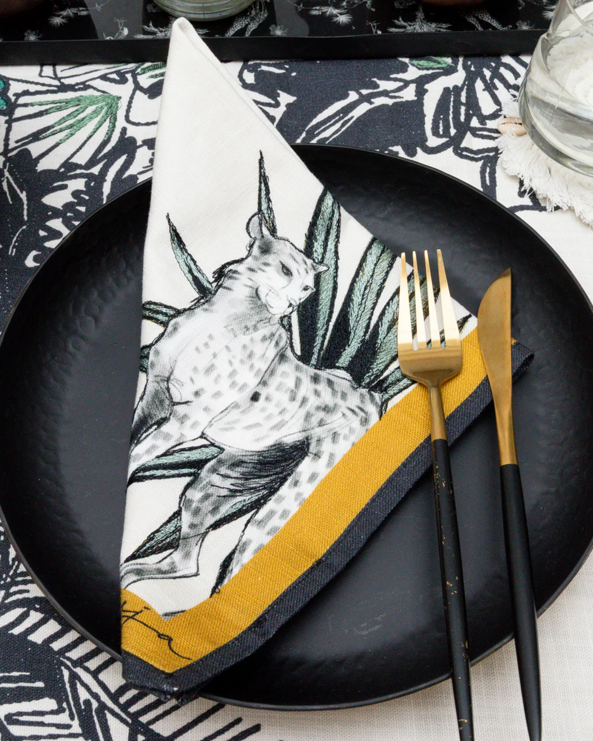 MEJA | The Show Of Safari Animal Napkins (Set Of 2)