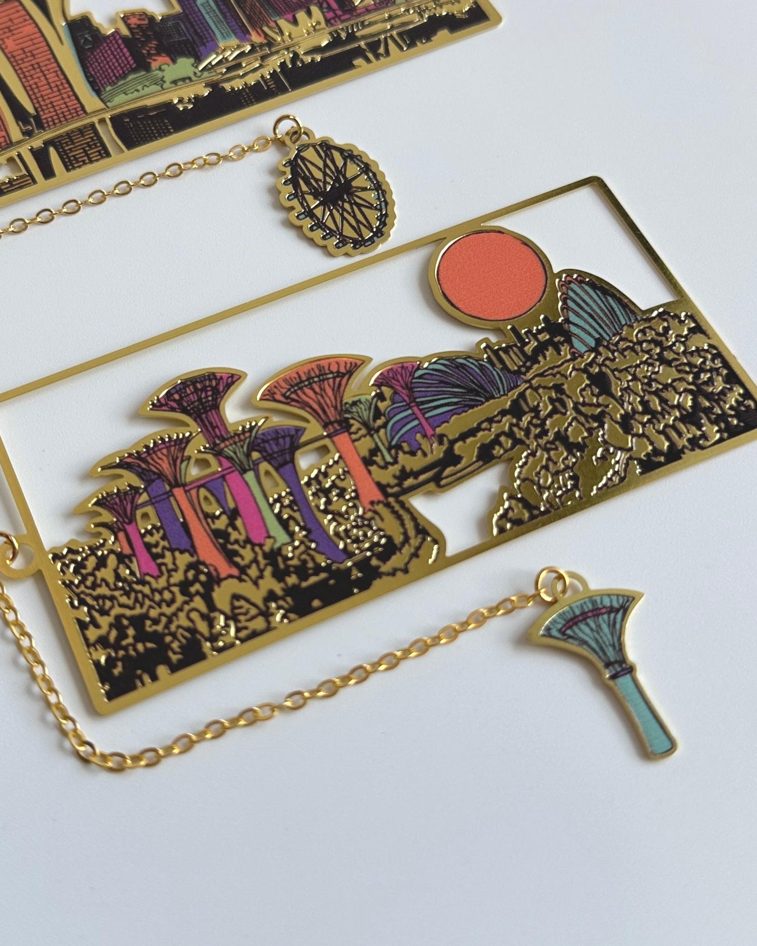 THE ART FACULTY | Metal Bookmark