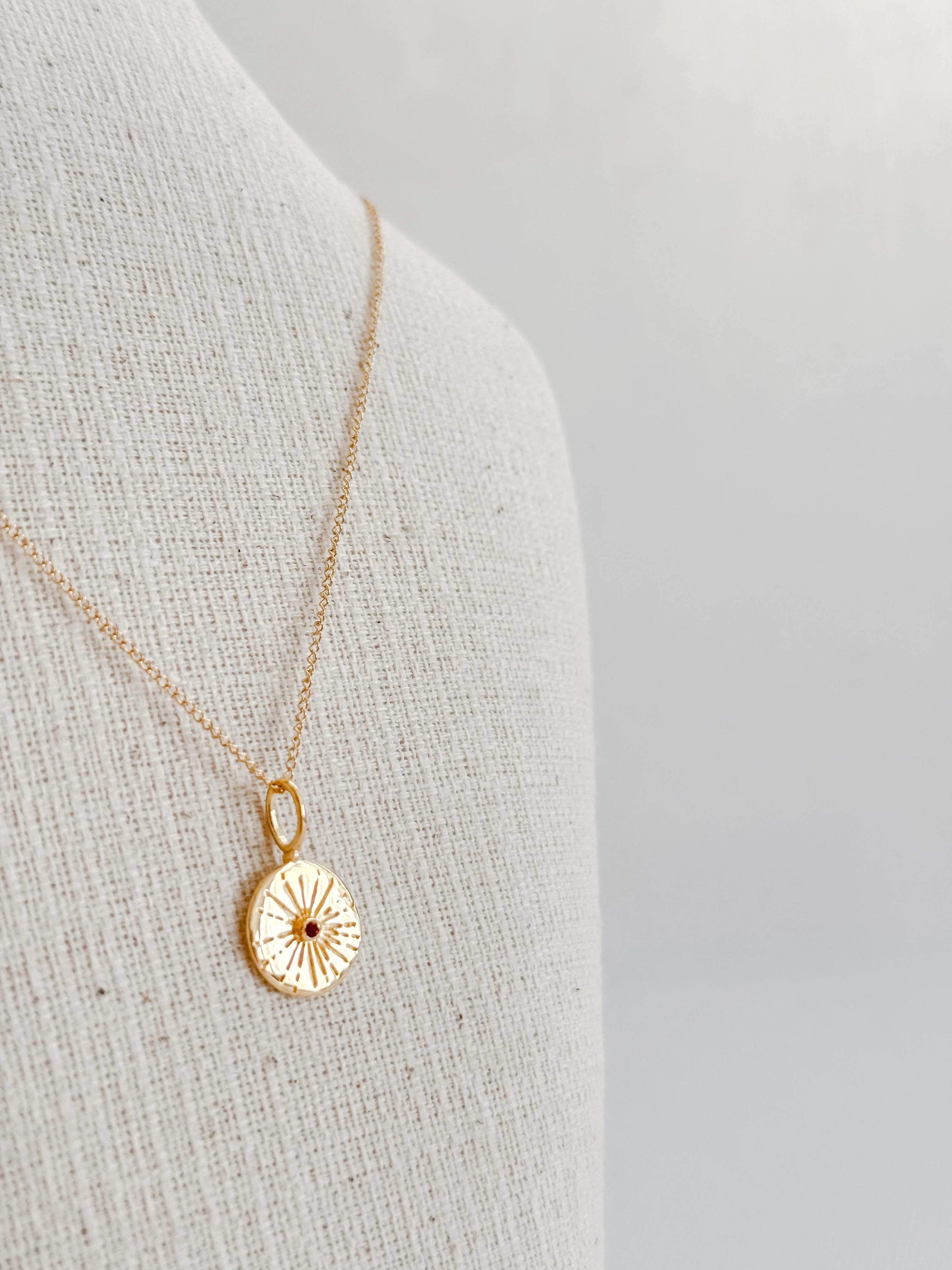 STRAIT LIGHTS | Endless Summer Necklace