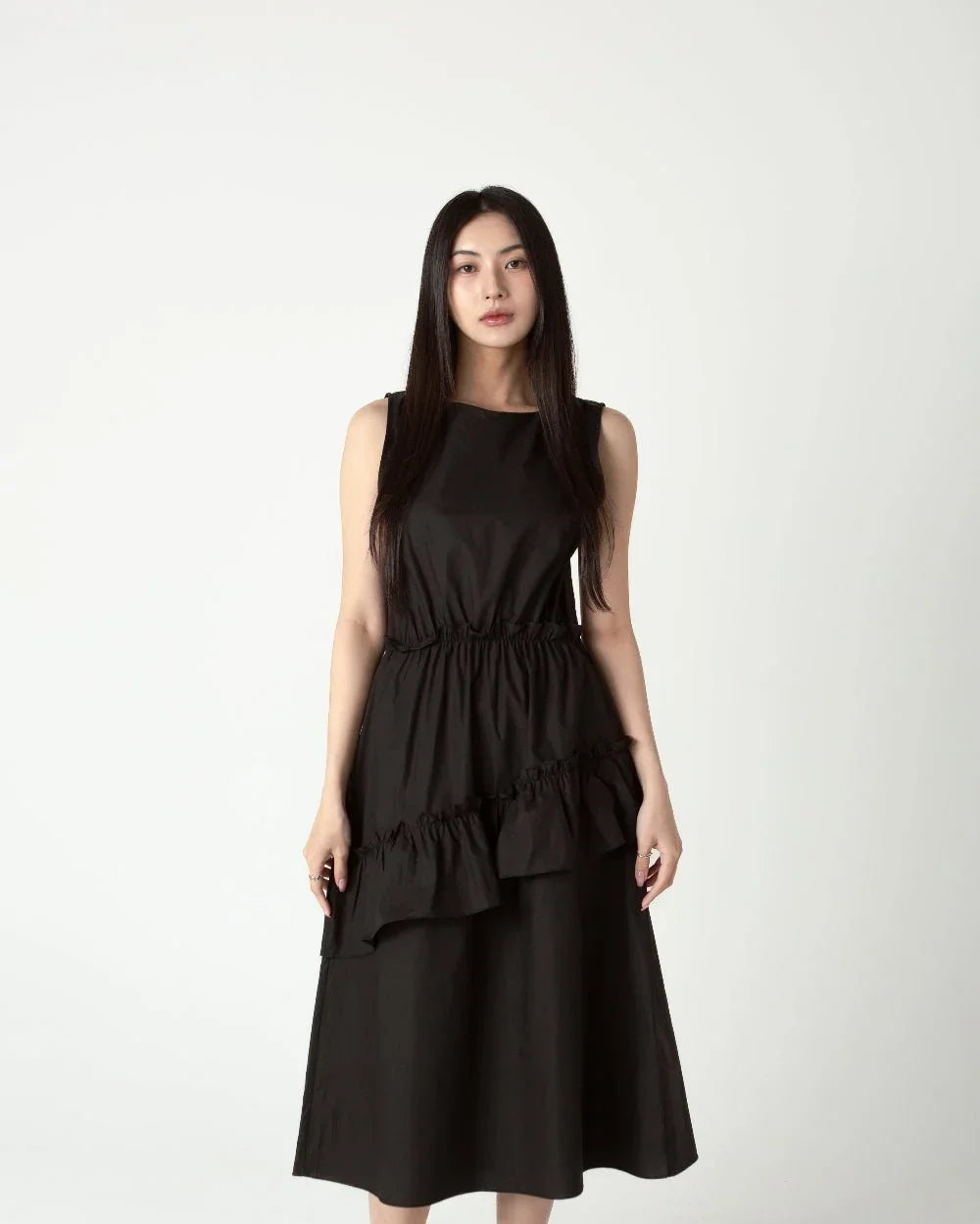 SAERO COLLECTIVE | Gureum Dress | Black