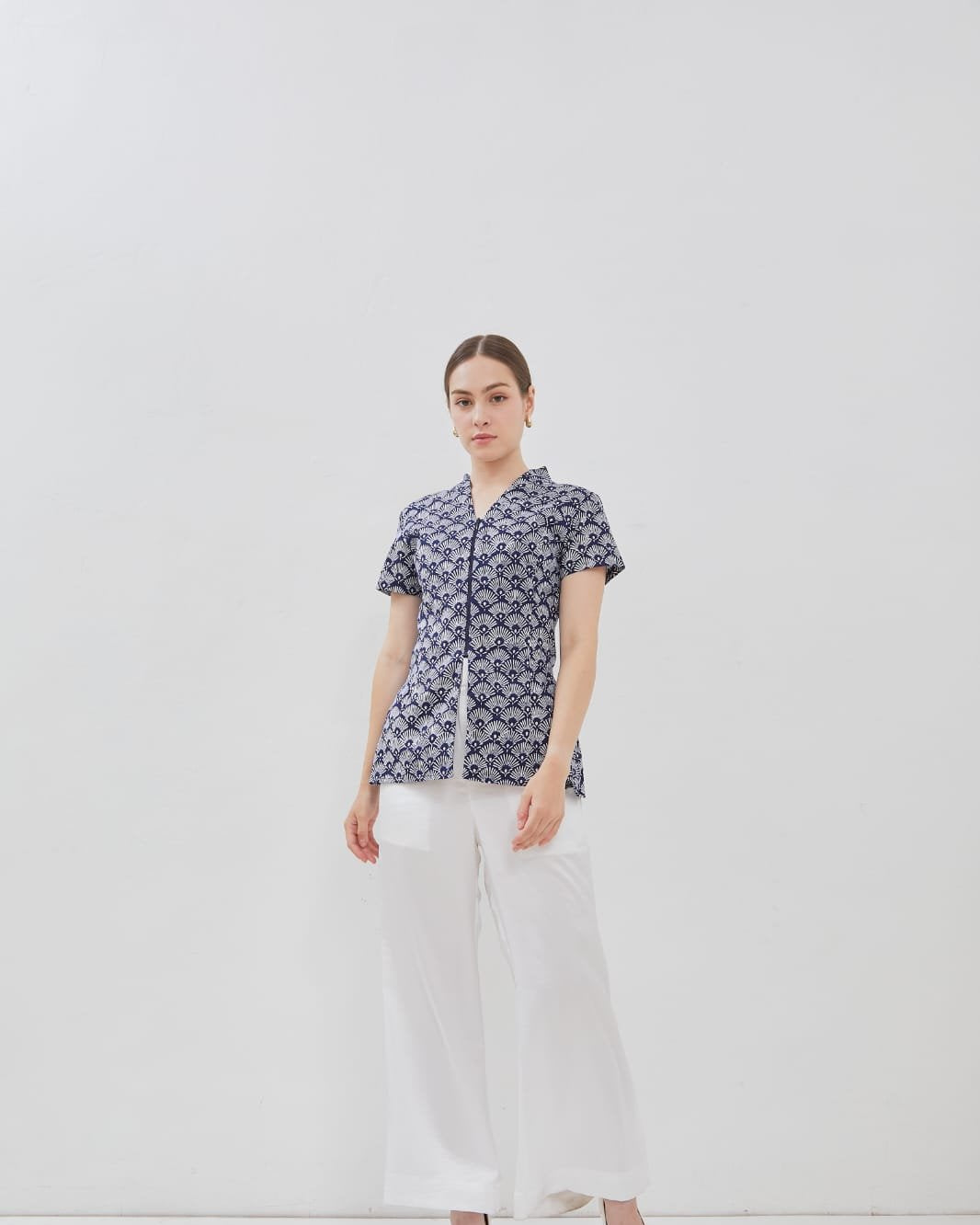 ANS.EIN | PEACOCK Navy Batik Kebaya Peplum Top