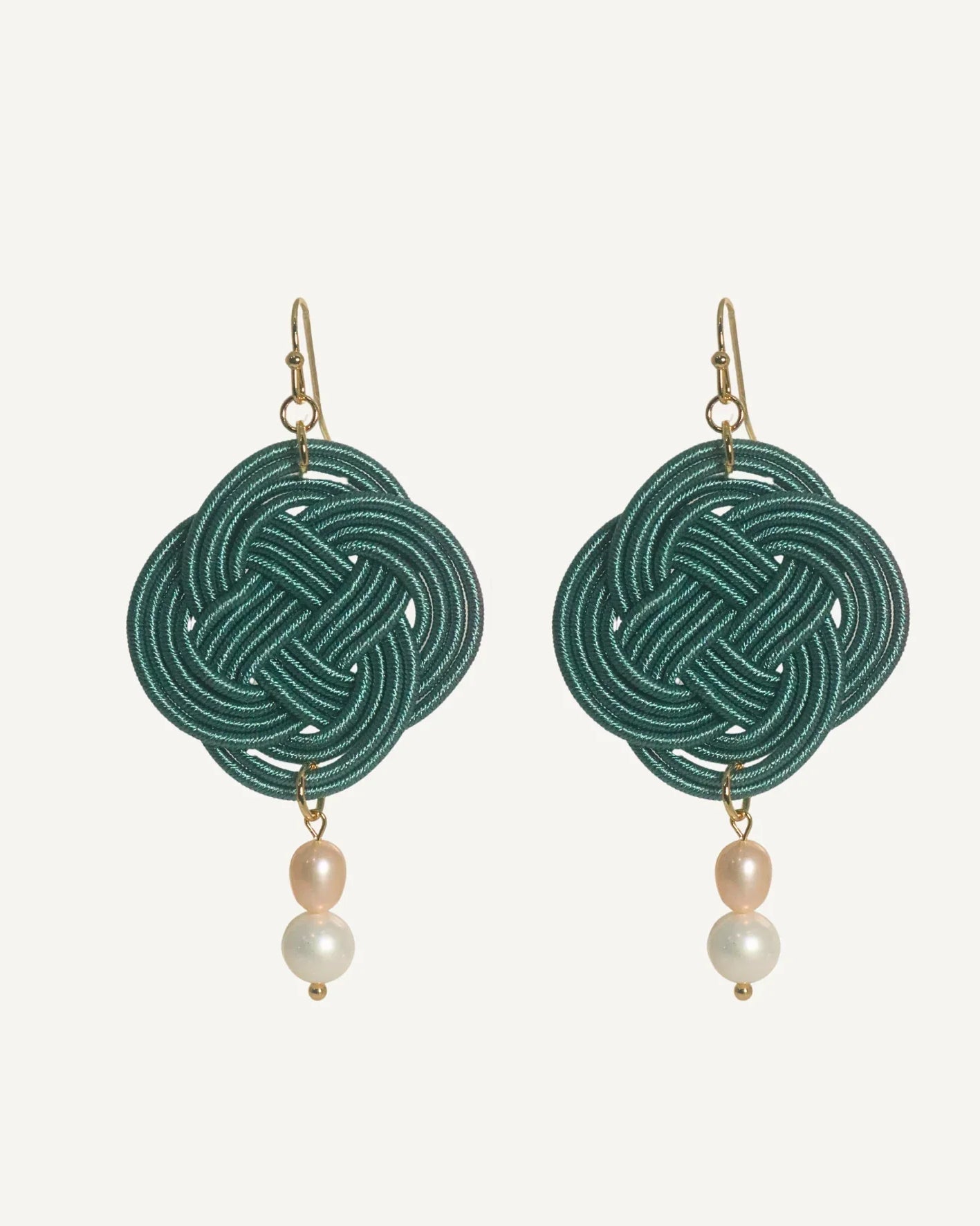 THE ANTECEDANT STORE | E - Modern Auspicious Knot With Freshwater Pearls S1 (Green)