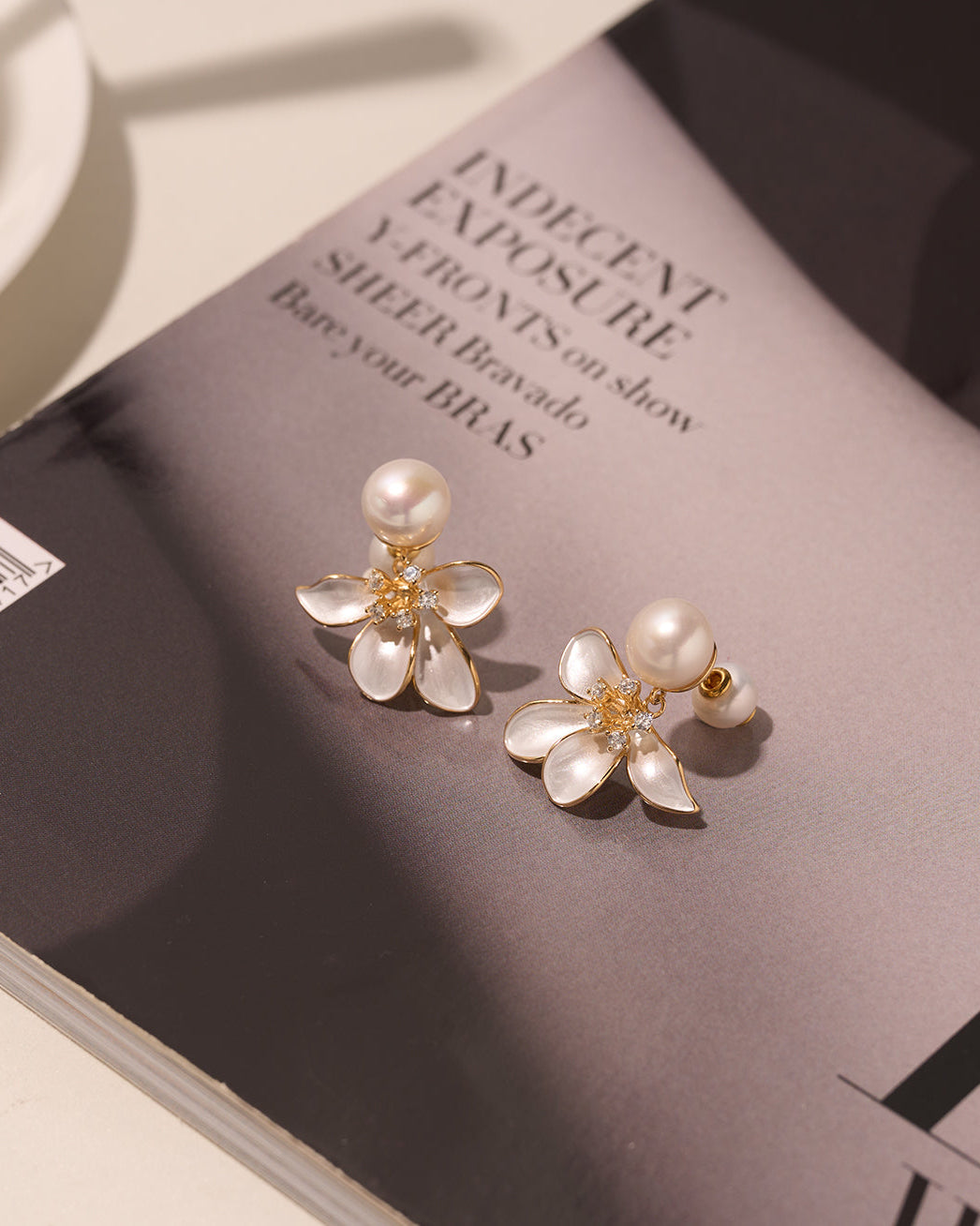 PEARLY LUSTRE | Top Grade Freshwater Pearl Earrings WE00802 | ORCHID