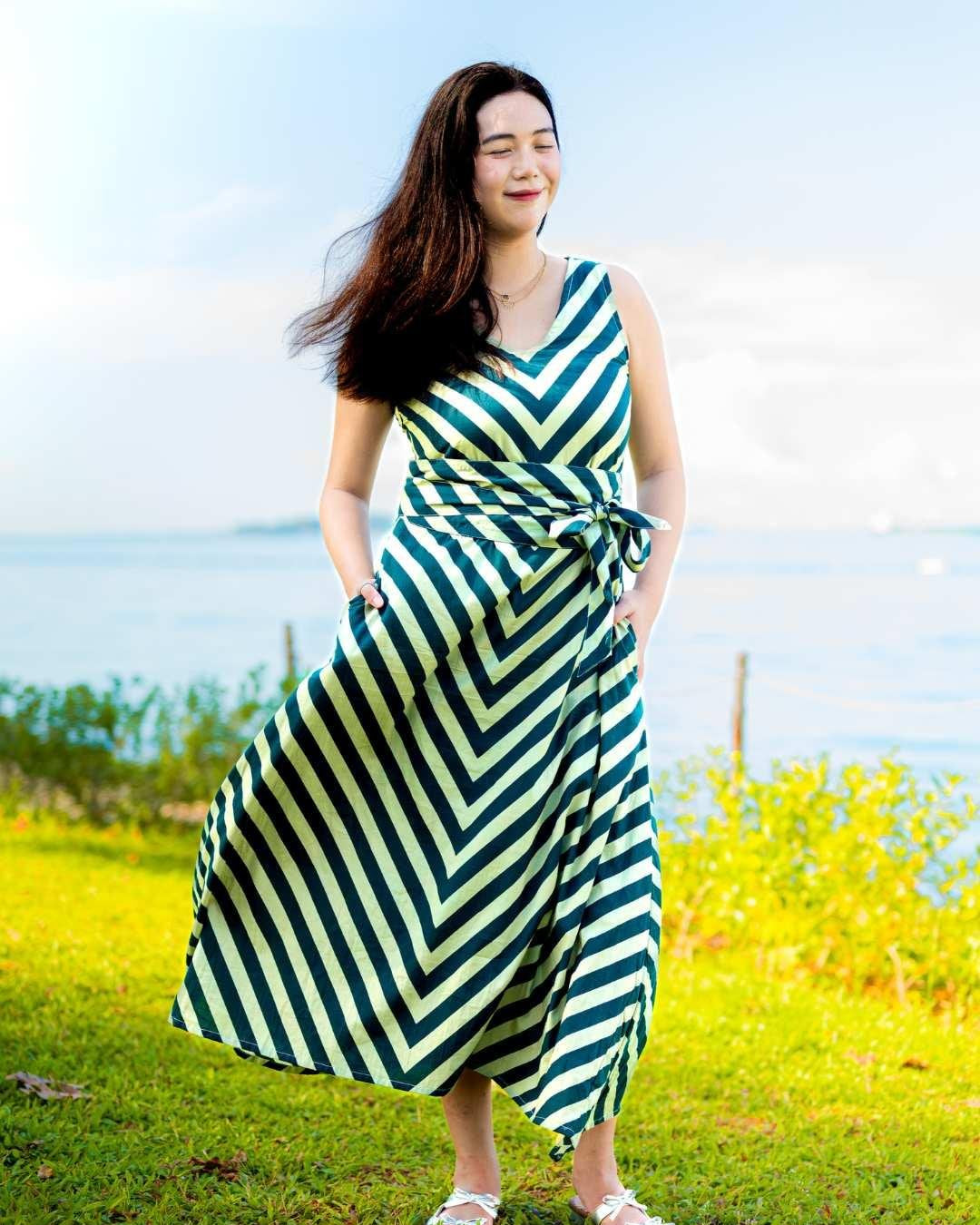 NIMBU | Vela Women's Wave Dress In Green With Obi Belt