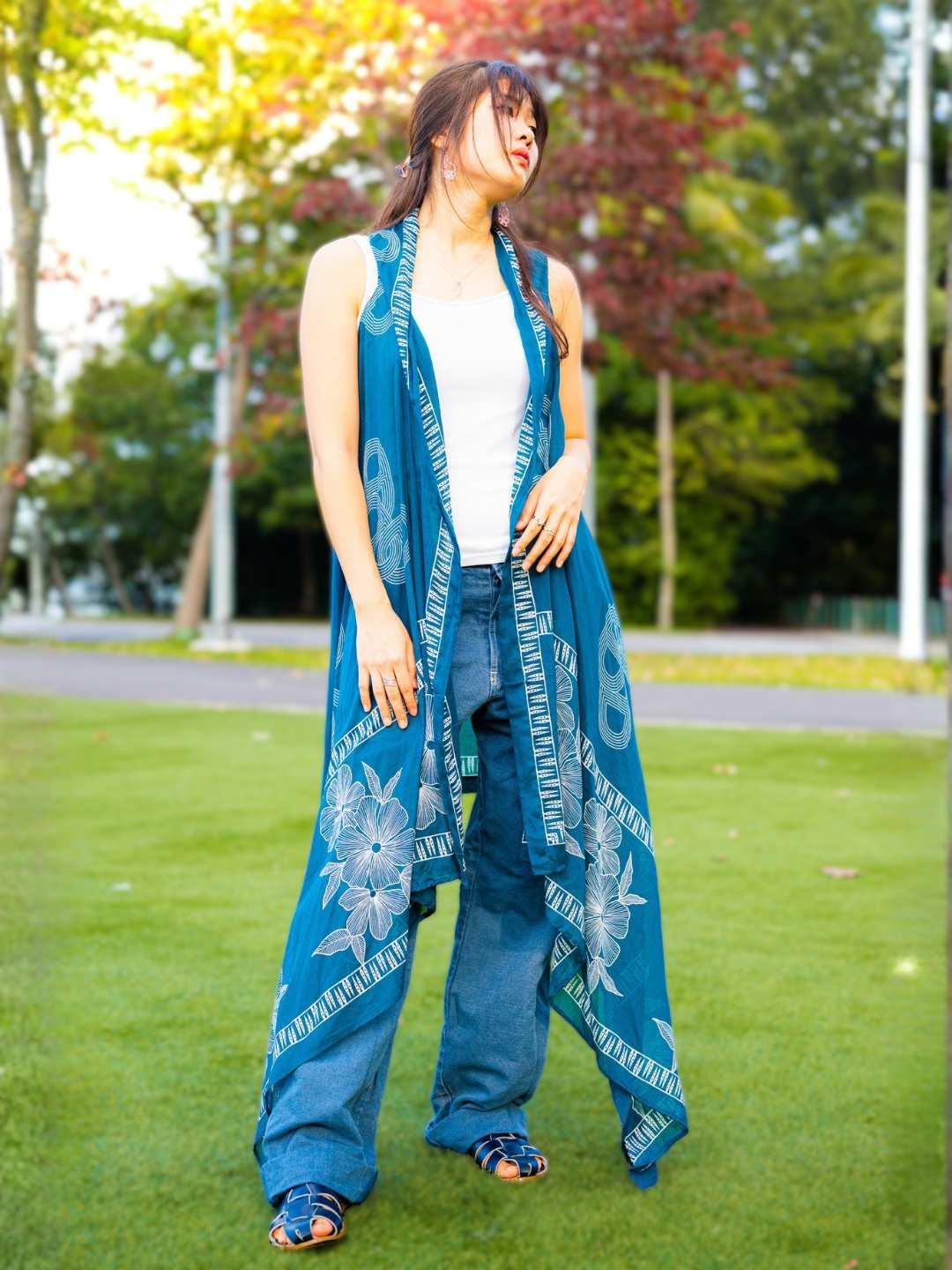 NIMBU | Maré Women's Kimono In Indigo Pretzel