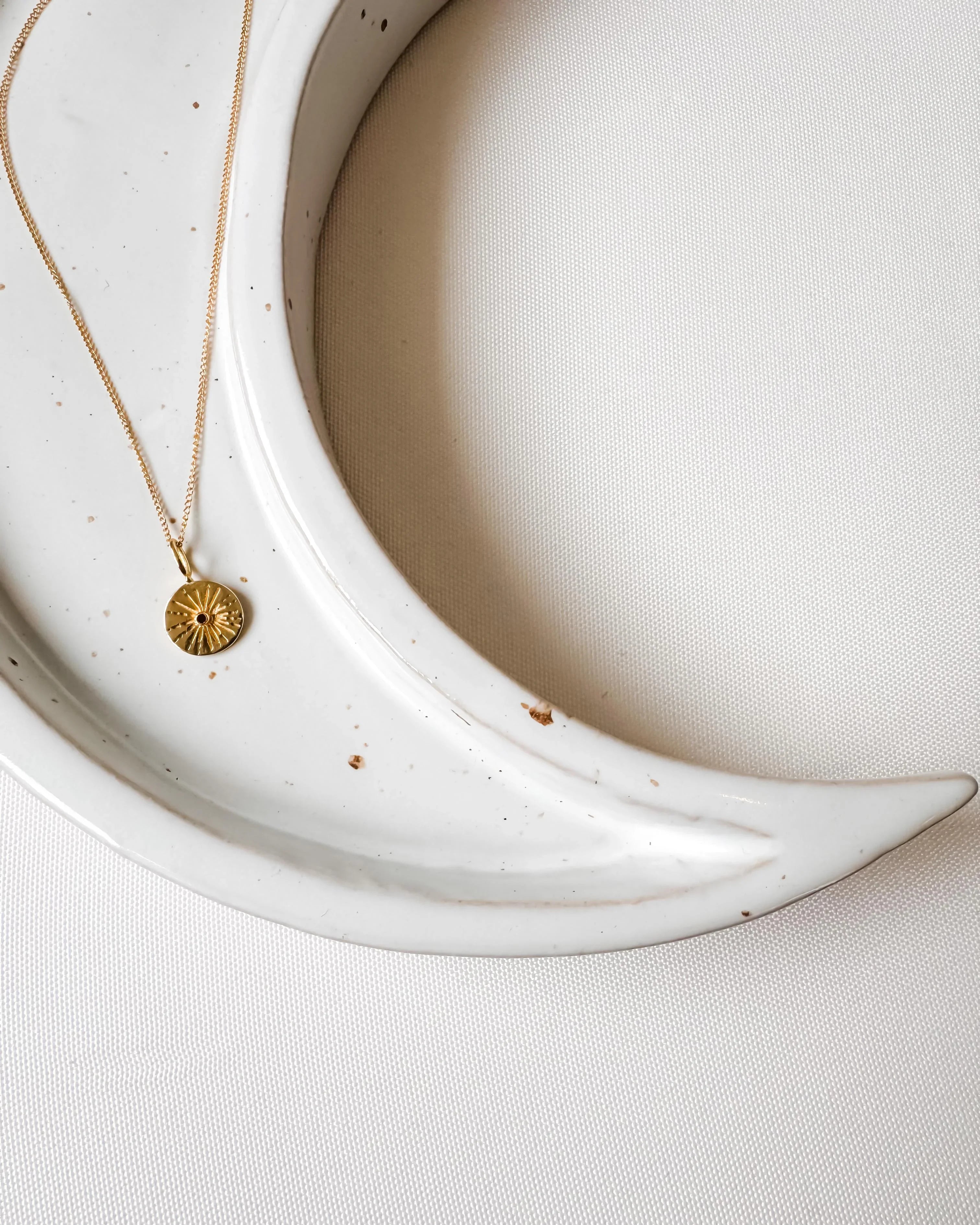 STRAIT LIGHTS | Endless Summer Necklace