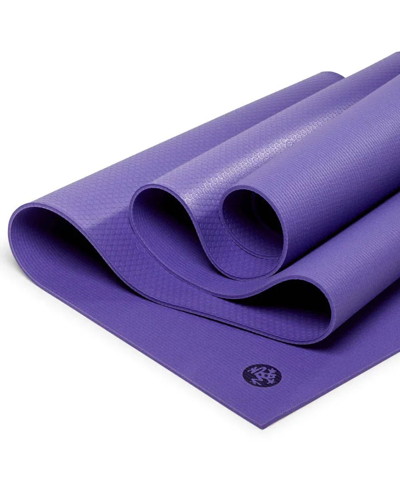 MANDUKA | PROlite Mat 71" Solid - Passion Berry