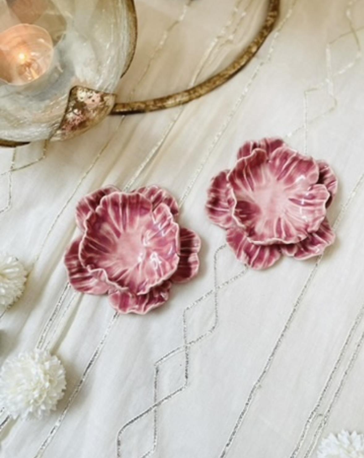 CERAMICS BY JAS | Handmade Ceramic Layered Flower Holder S