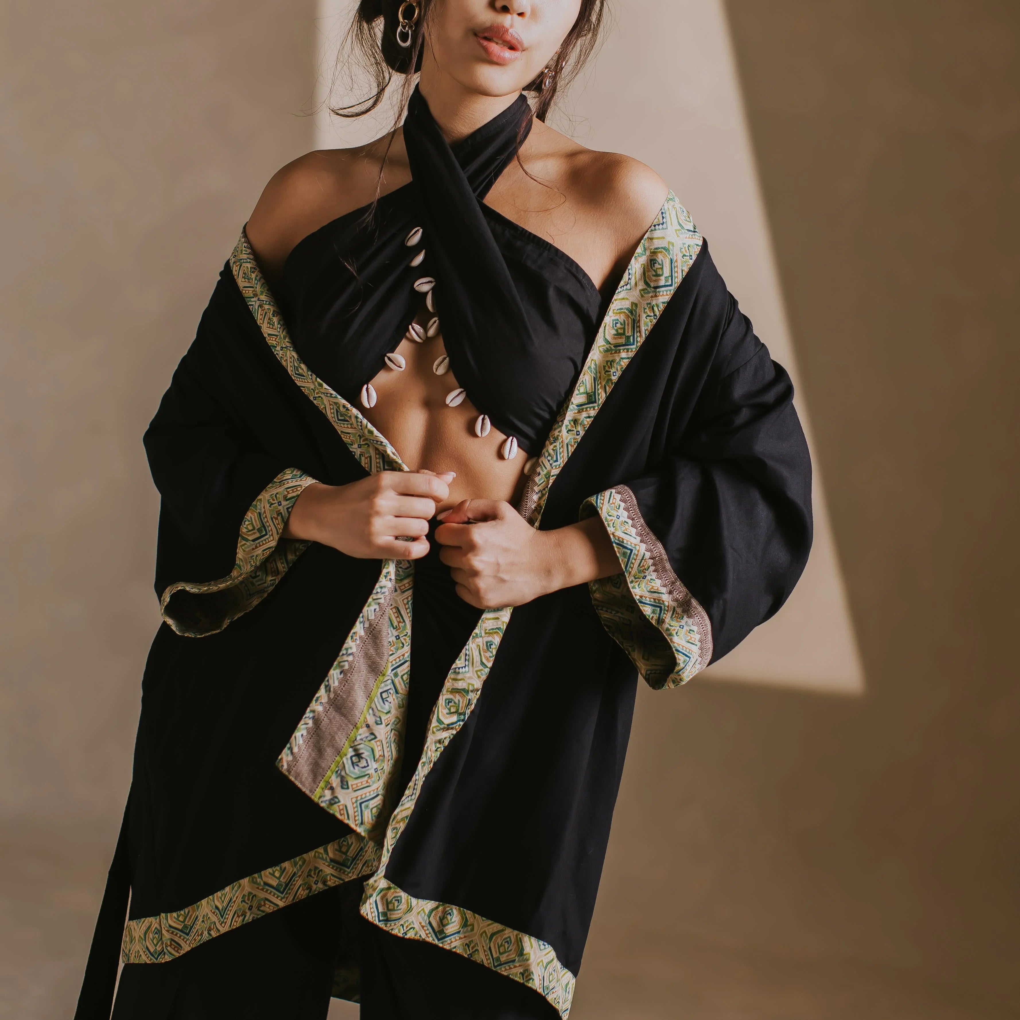 RAJA RANI | Reversible Kimono