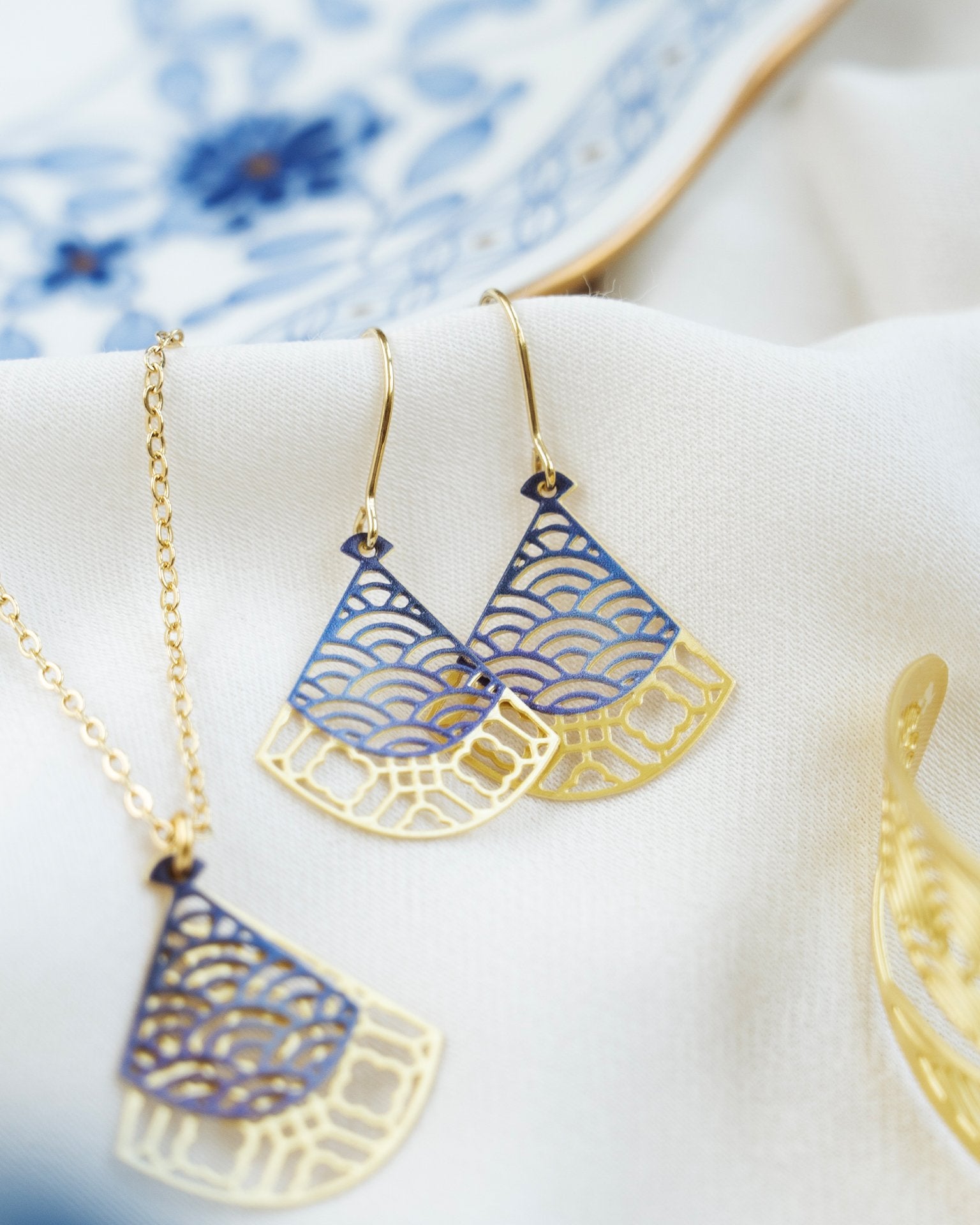 EMBRACE JEWELLERY | Fan Earrings