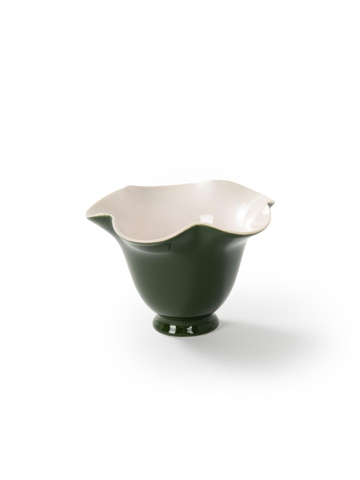 CRAFILAB | White Jade Clay Porcelain - Dark Green - Flower-Rim Cup