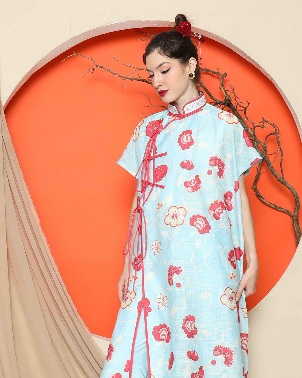 KANZI COLLECTION | Blue Oriental Floral Cheongsam Pant Set