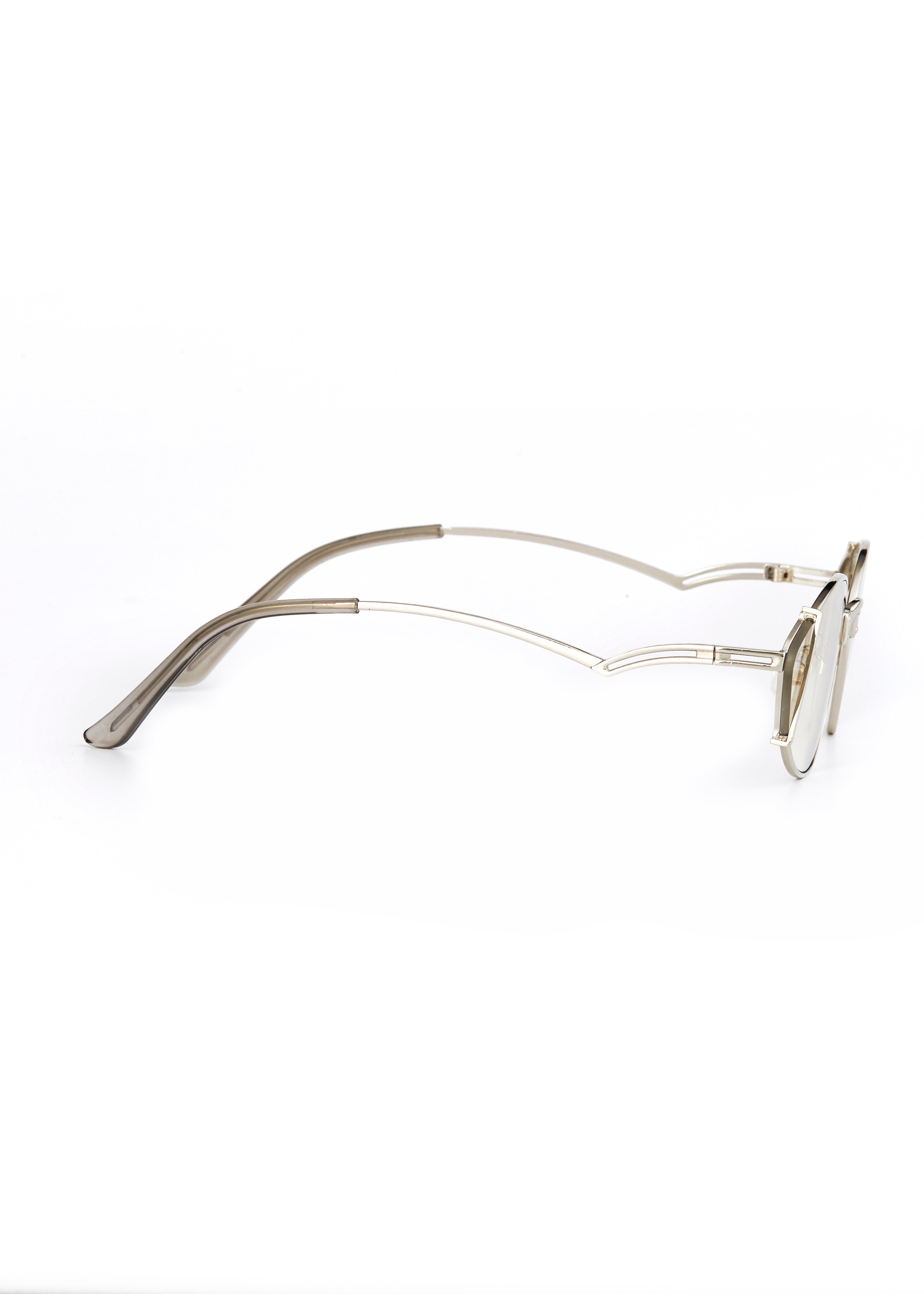 PROJECTWEAR | EVERETT Cat Eye Sunglasses Silver/Silver