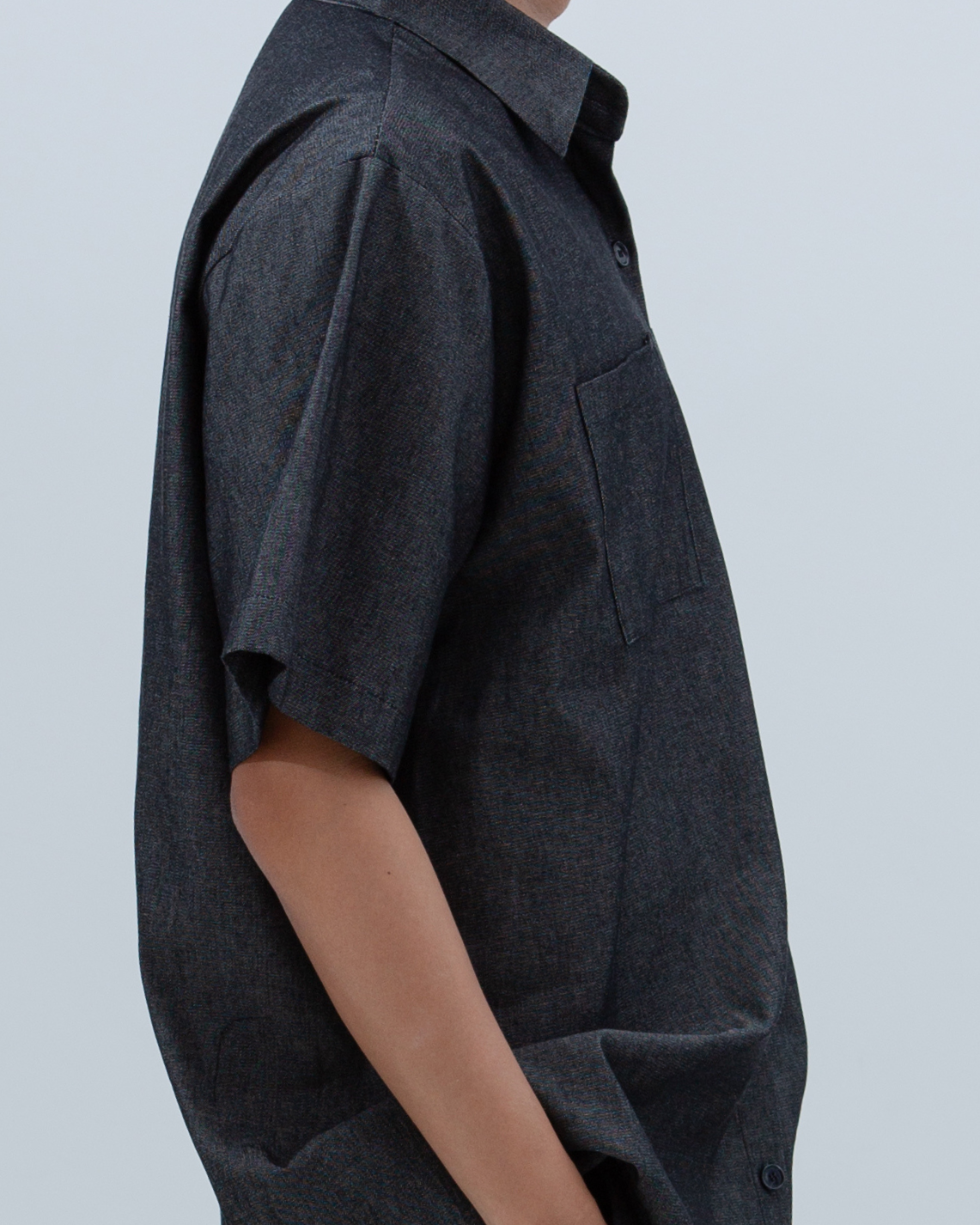 SAERO COLLECTIVE | Denim Short Sleeve Shirt | Black