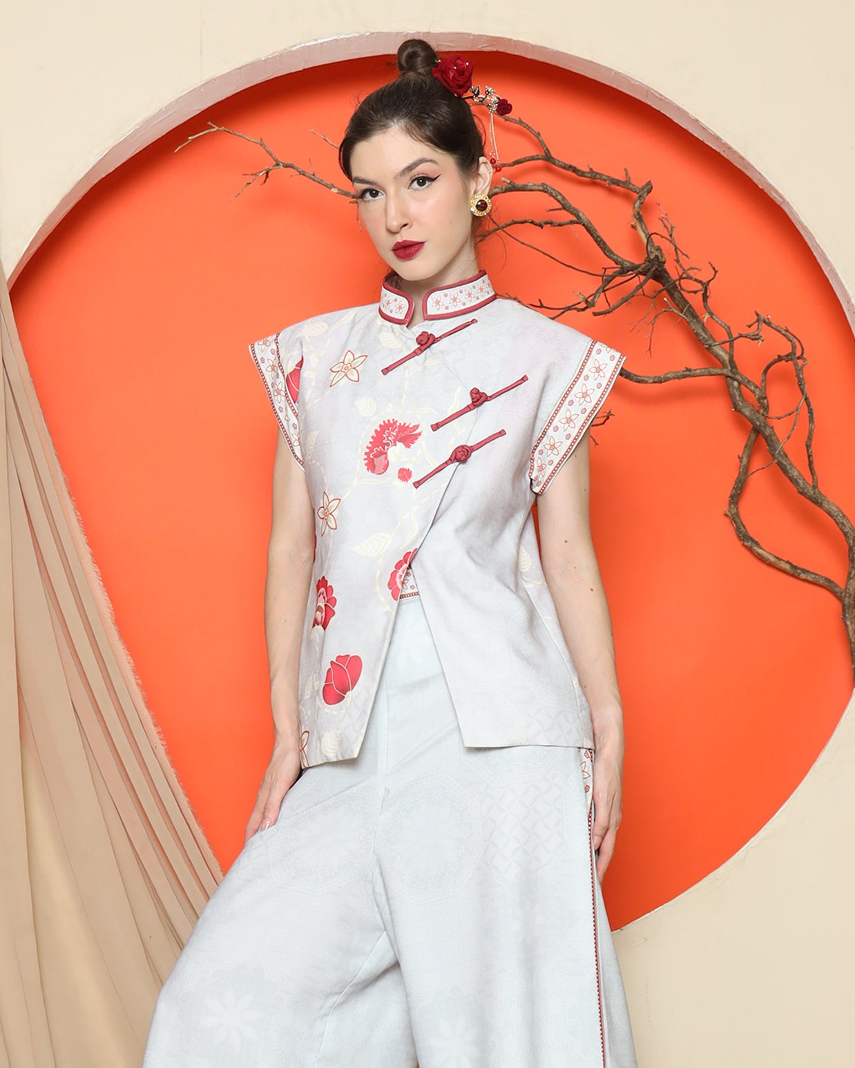 KANZI COLLECTION | Grey Cheongsam Floral Vest With Wide Leg Pant Set