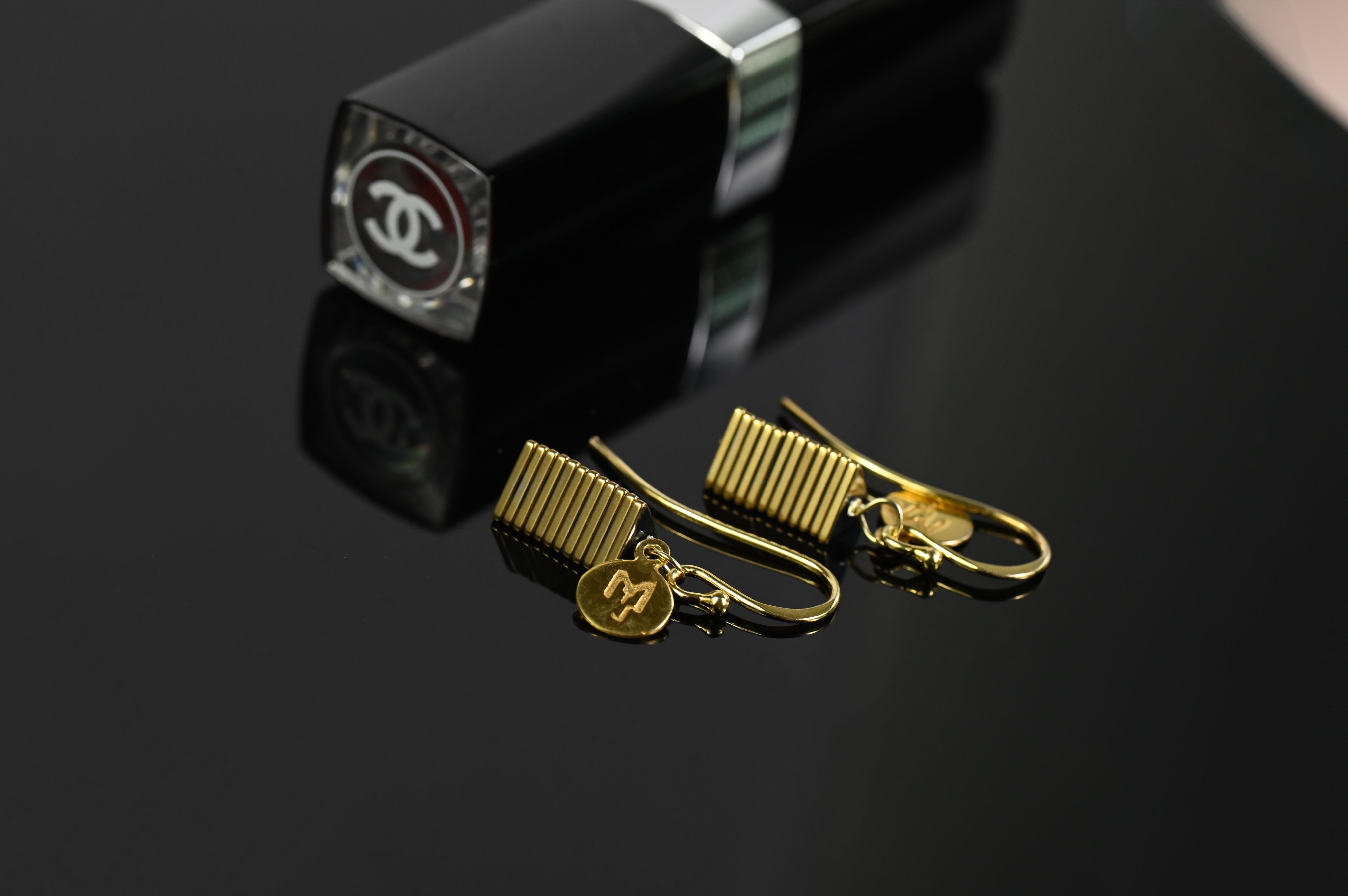 MARILYN TAN JEWELLERY | Electric Kinetic Hematite Hook Earrings