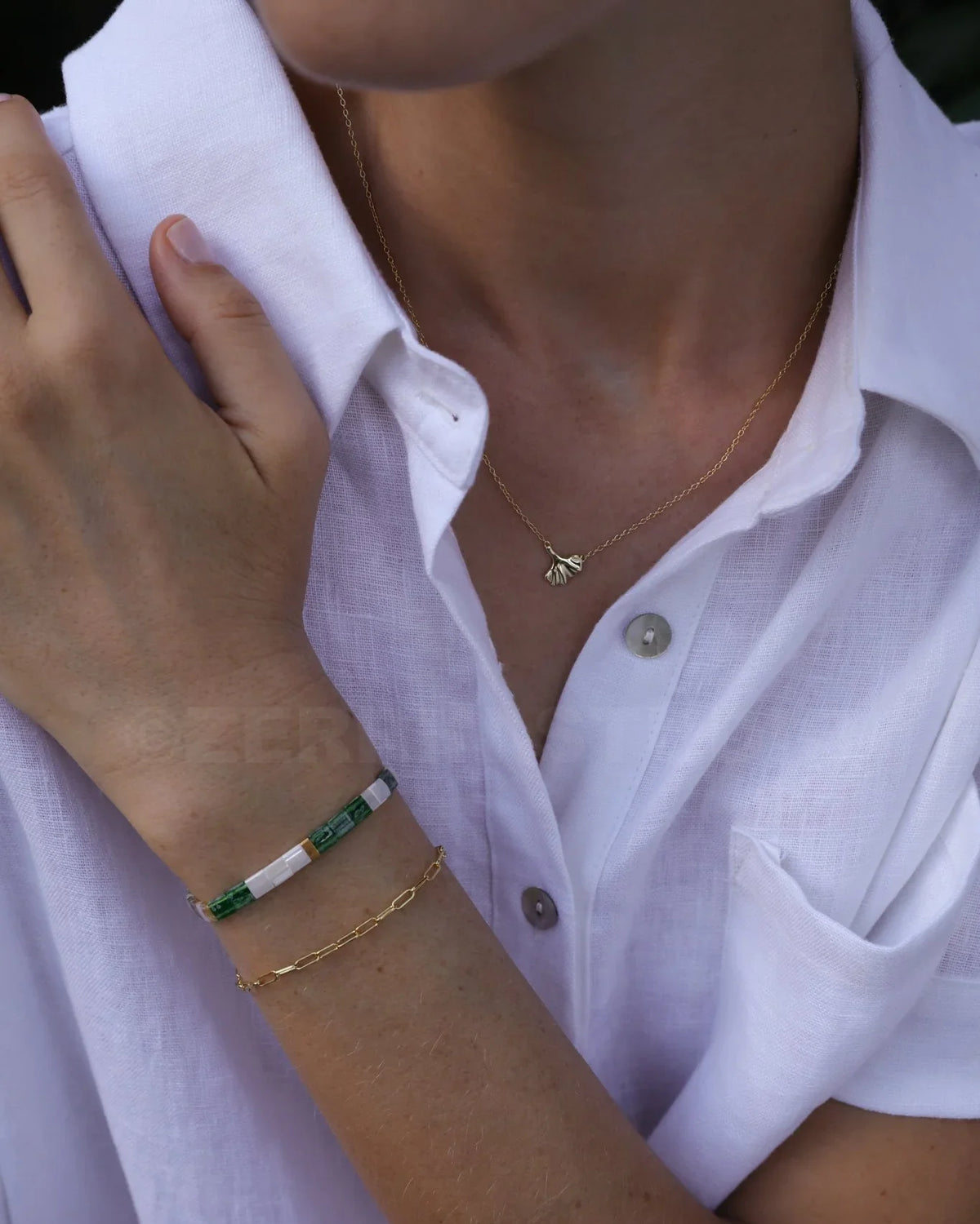 MANDAI WILDLIFE GROUP | MANDAI x STRAIT LIGHTS | Strawhead Bulbul Bracelet