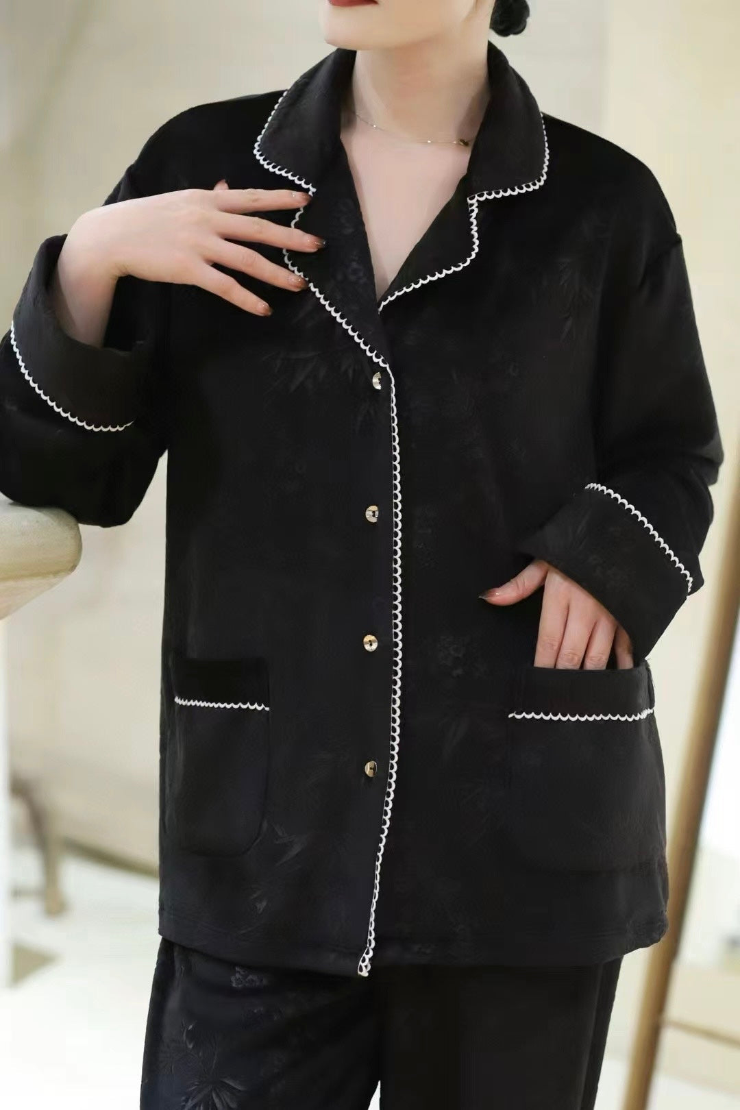 BELLS & BIRDS | Jardin Fleece Pants Set (Black)