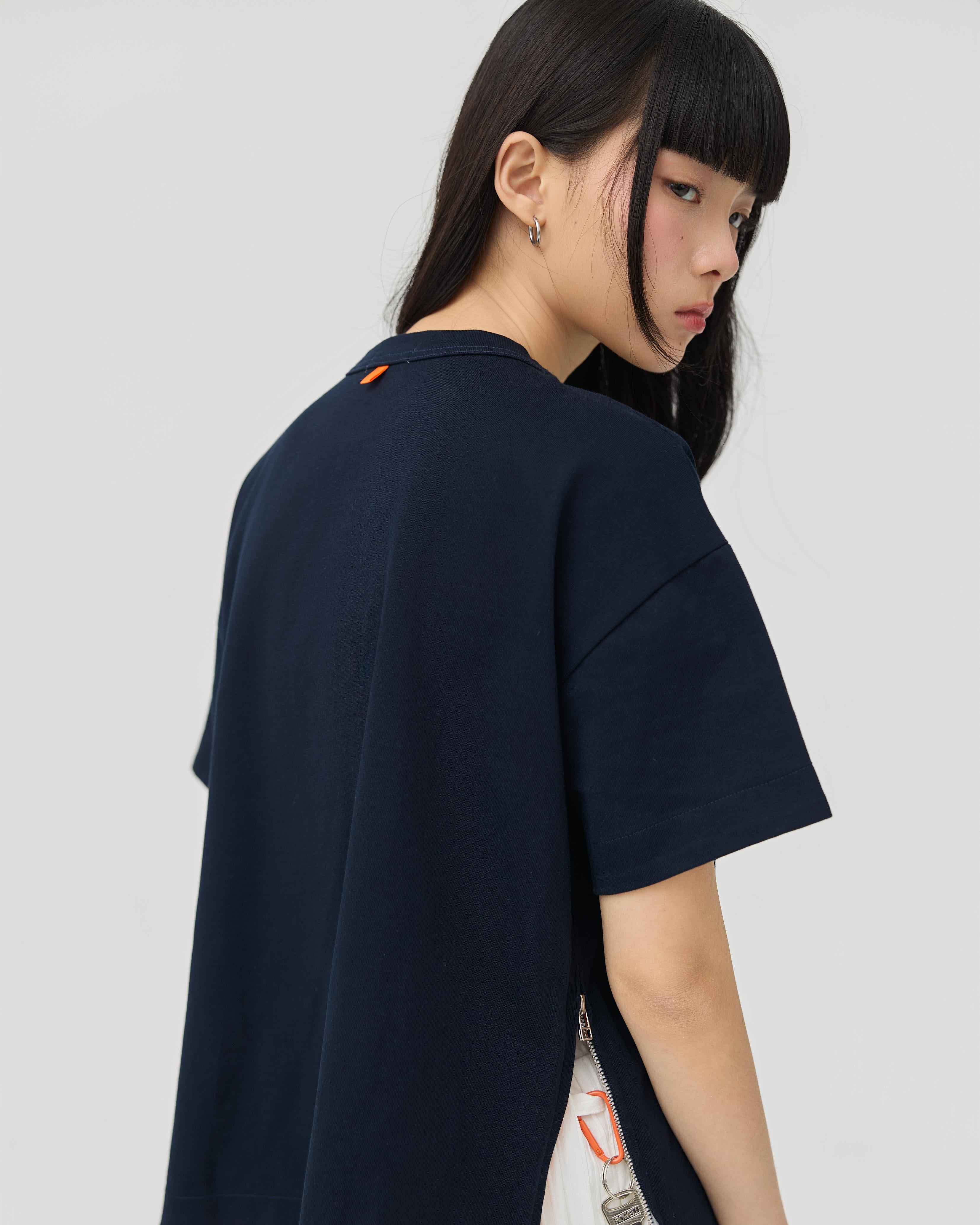 3EIGHTH | Sokko Zip Tee In Navy