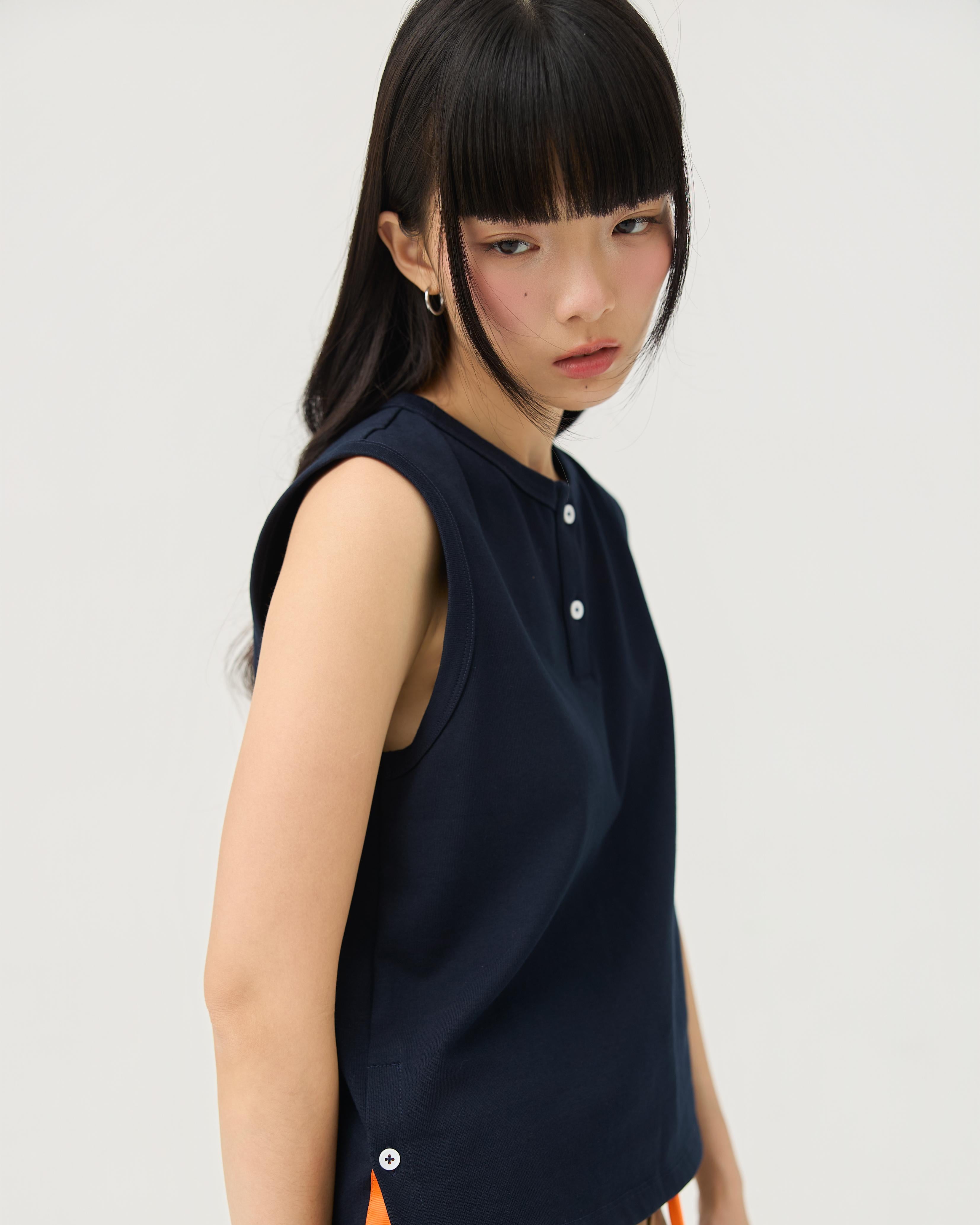 3EIGHTH | Musubi Henley Tank In Navy