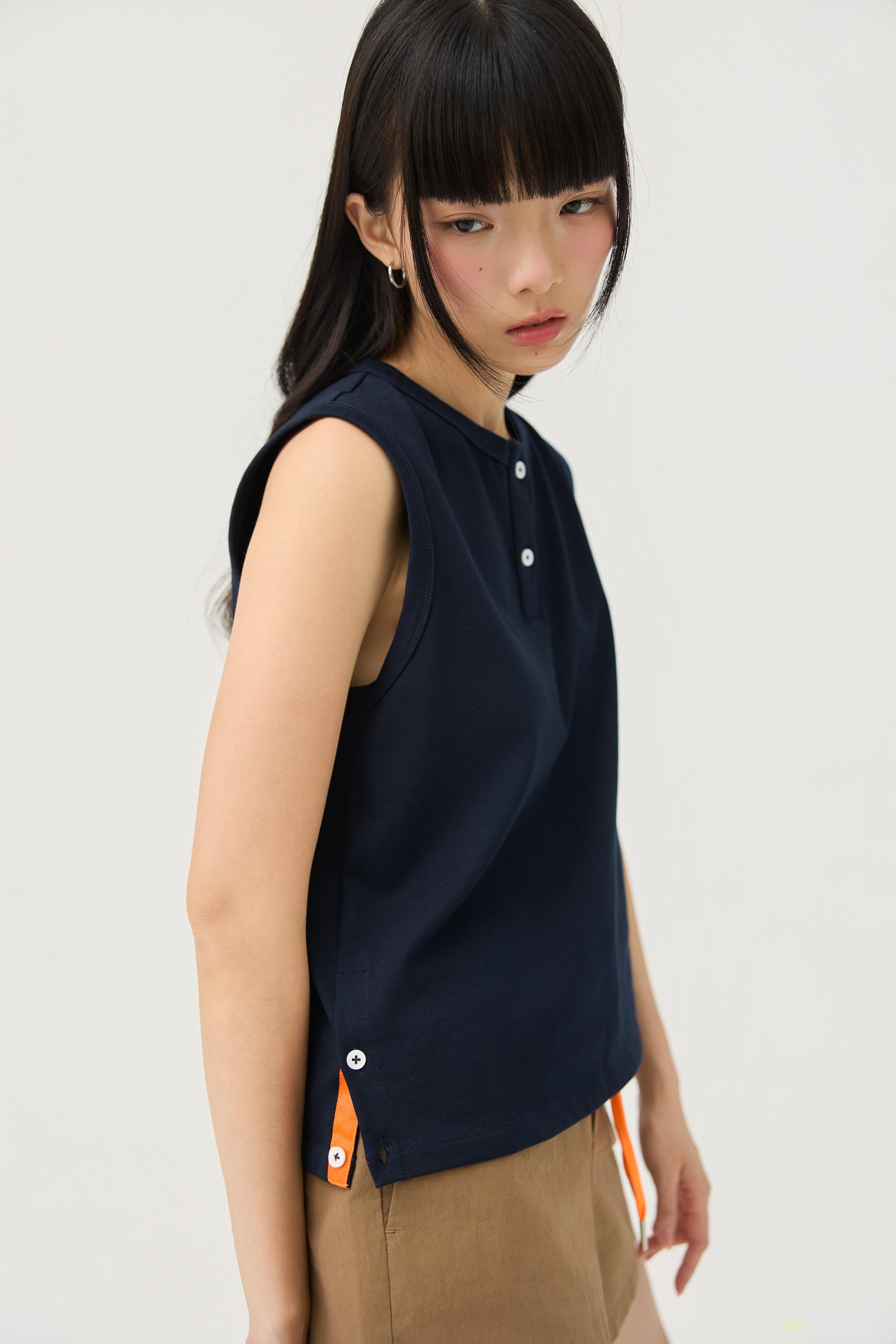 3EIGHTH | Musubi Henley Tank In Navy