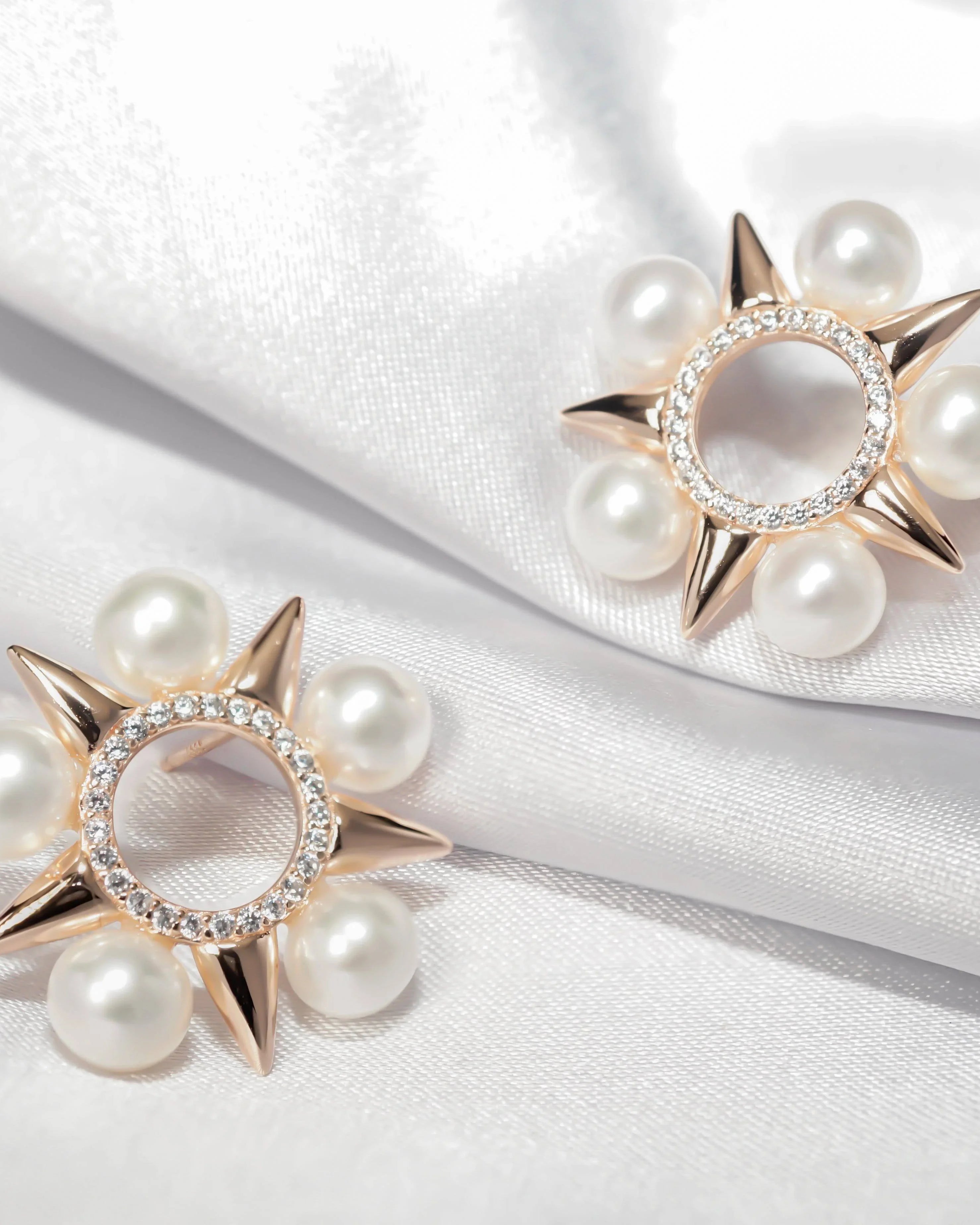 PEARLY LUSTRE | Asian Civilisations Museum Freshwater Pearl Earrings WE00226 | ACM Collection