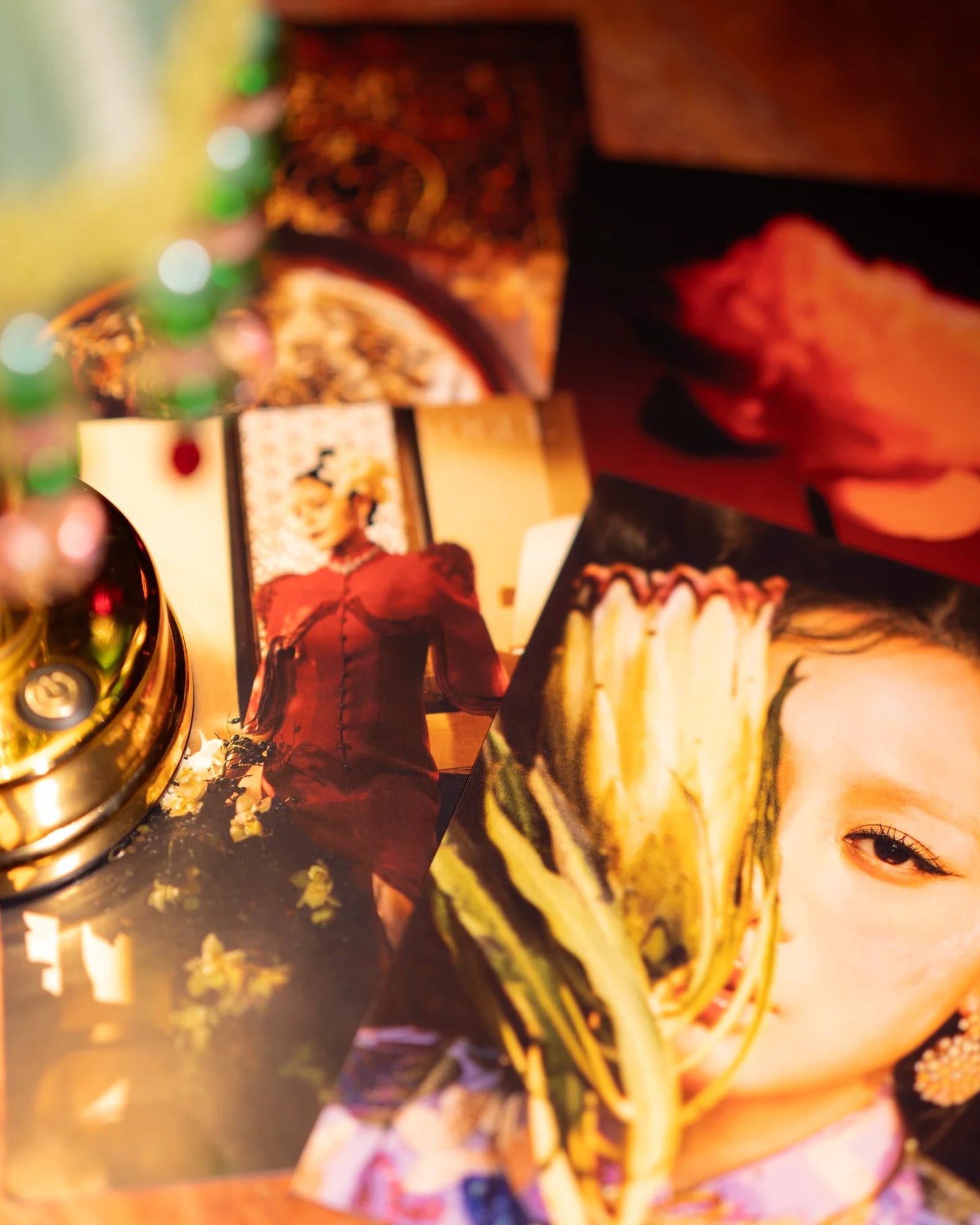 VOGUE SINGAPORE | Limited Edition 'Home' Tote Bag and Postcards