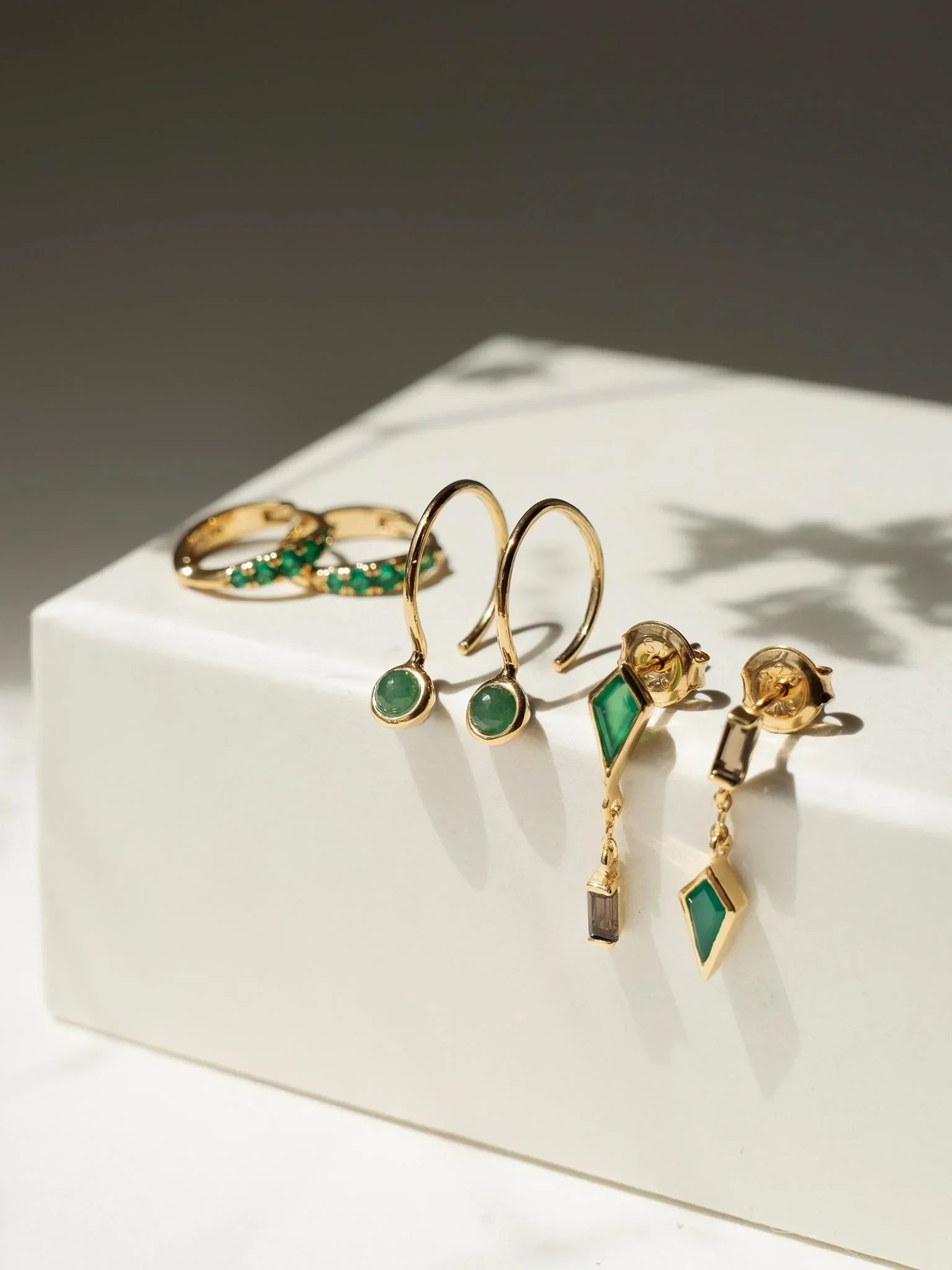 EMBRACE JEWELLERY | Green Whisper Earrings