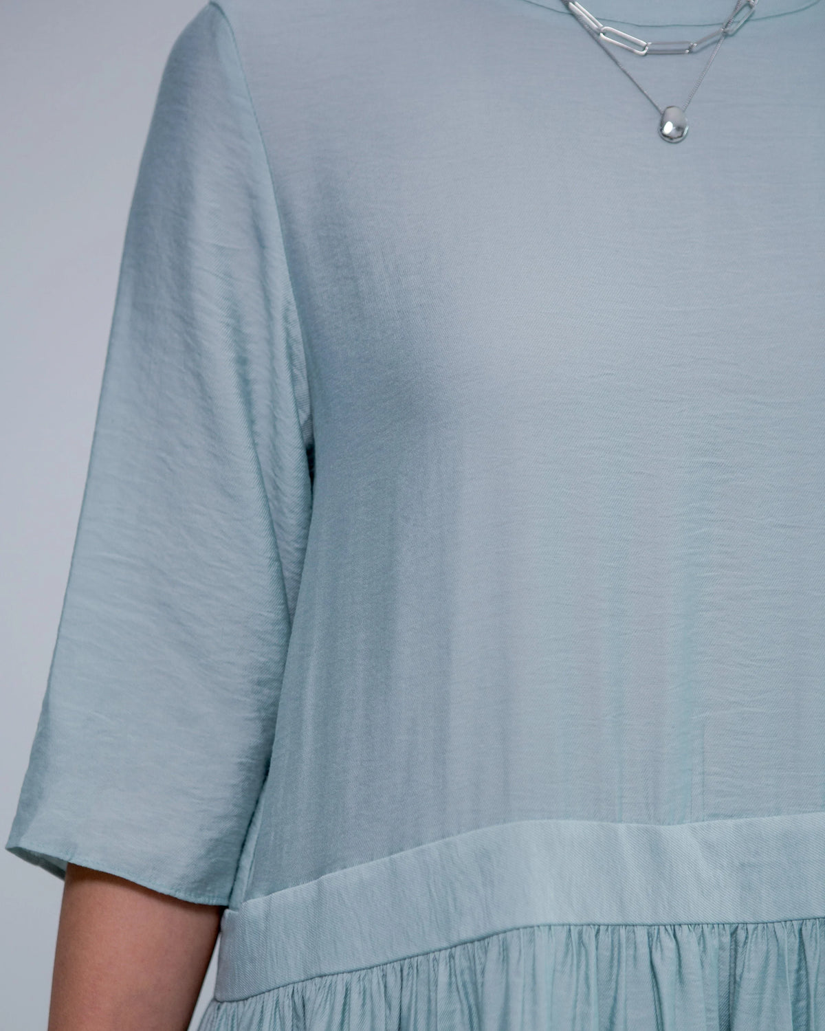SAERO COLLECTIVE | Bulb Pendant Necklace