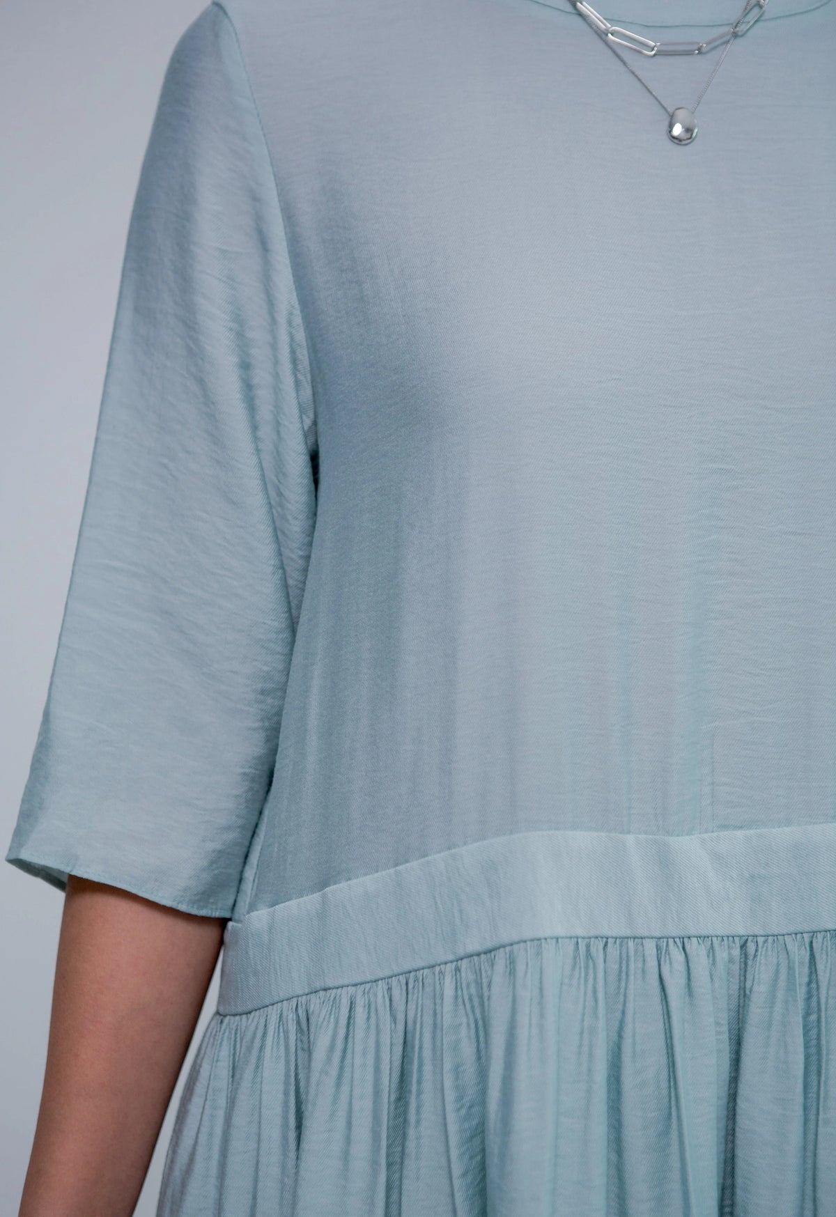SAERO COLLECTIVE | Bulb Pendant Necklace