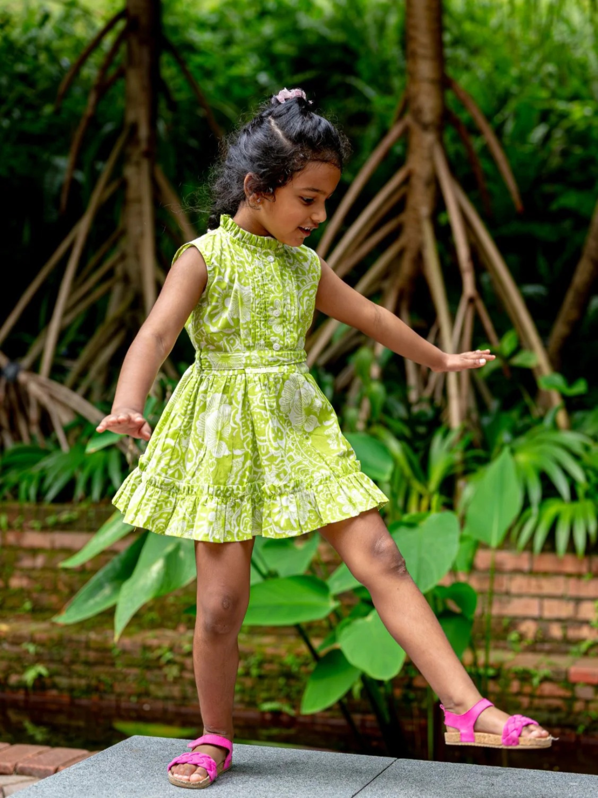 NIMBU | Kyra Girls Pintuck Dress In Lime Green