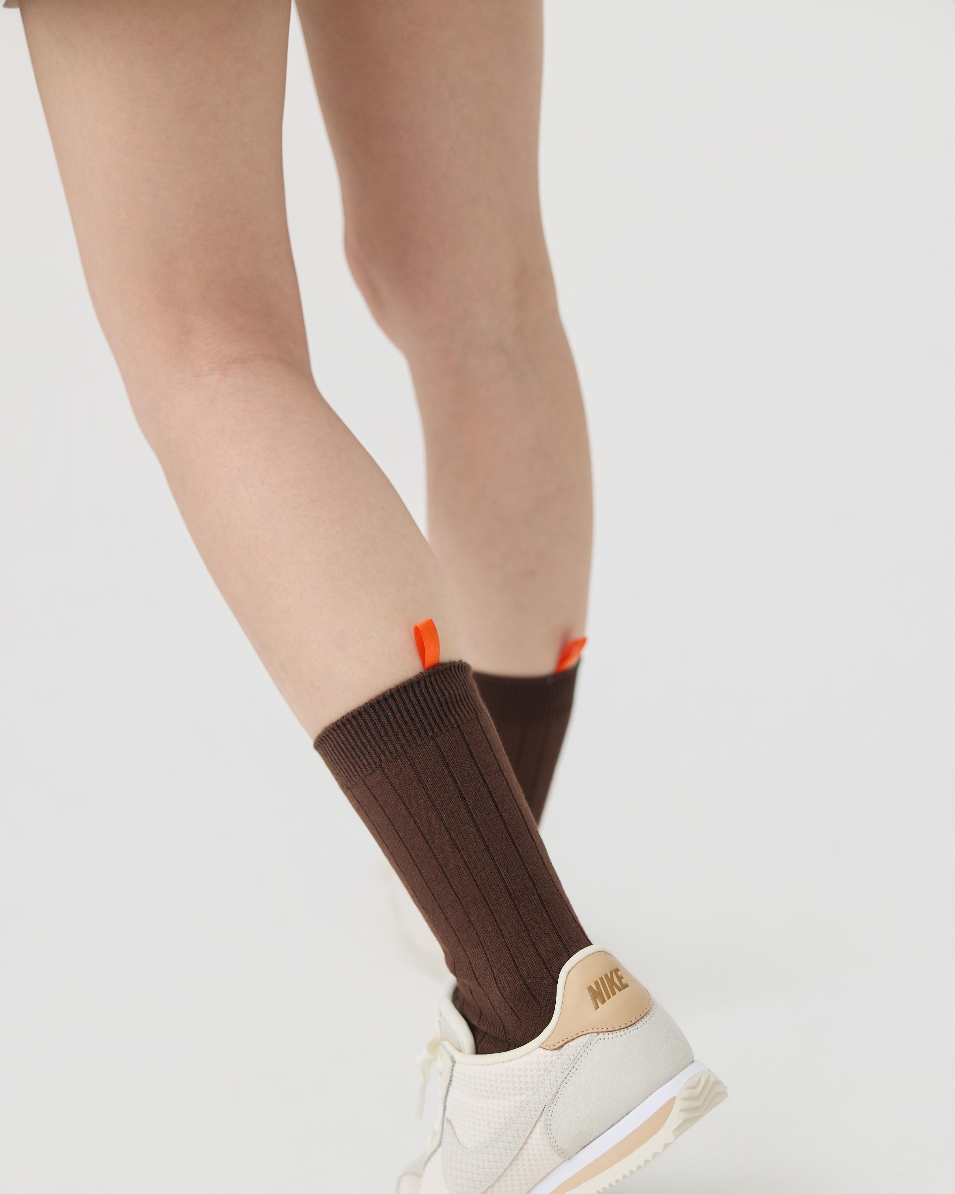 3EIGHTH | Tab Crew Socks In Chocolate