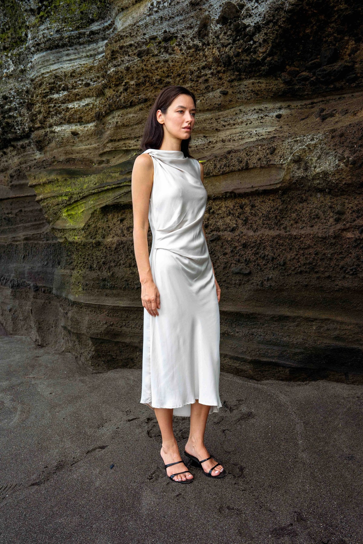 SU BY HAND | EFI Dress