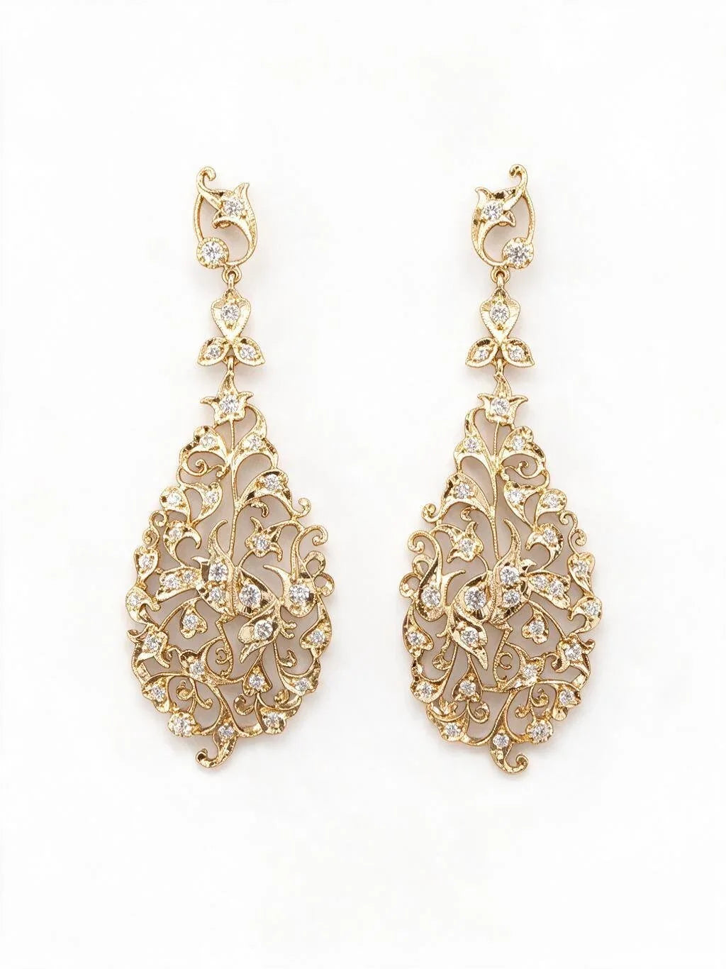 FOUNDATION JEWELLERS | 18K Yellow Gold Natural Diamond Earring - PE101765
