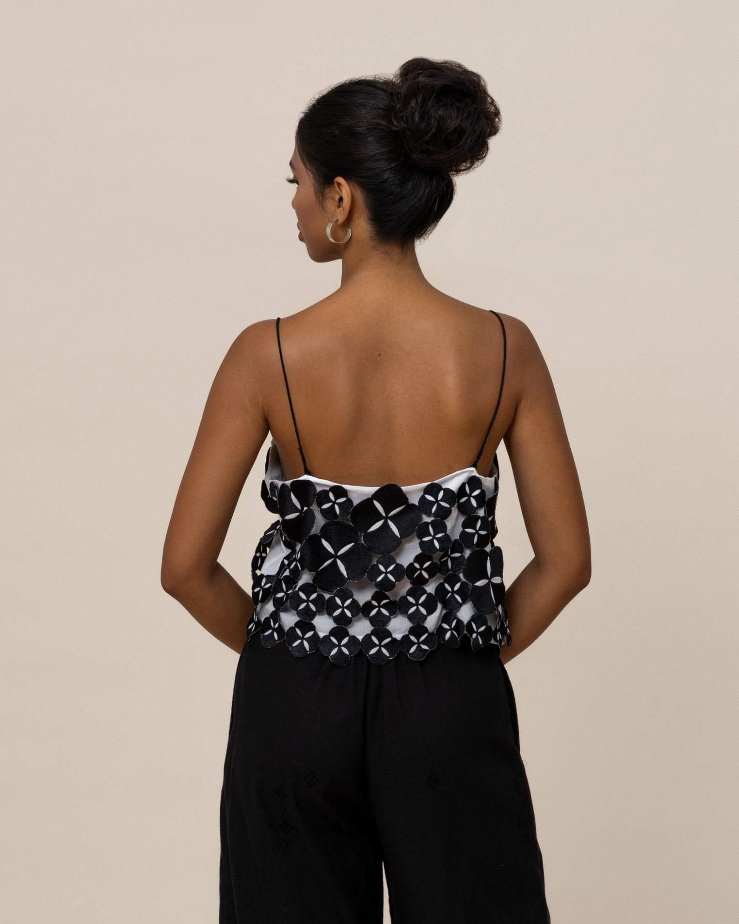 SUKKHA CITTA | SERIBU BUNGA - Embroidered Cami