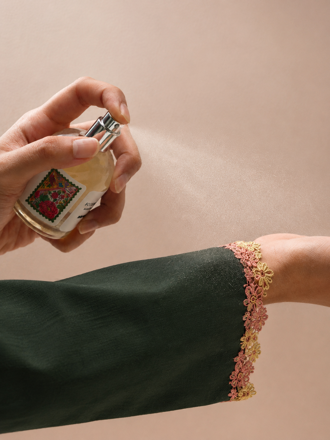 POSTCARD | Threads of Nonya Anywhere Fragrance