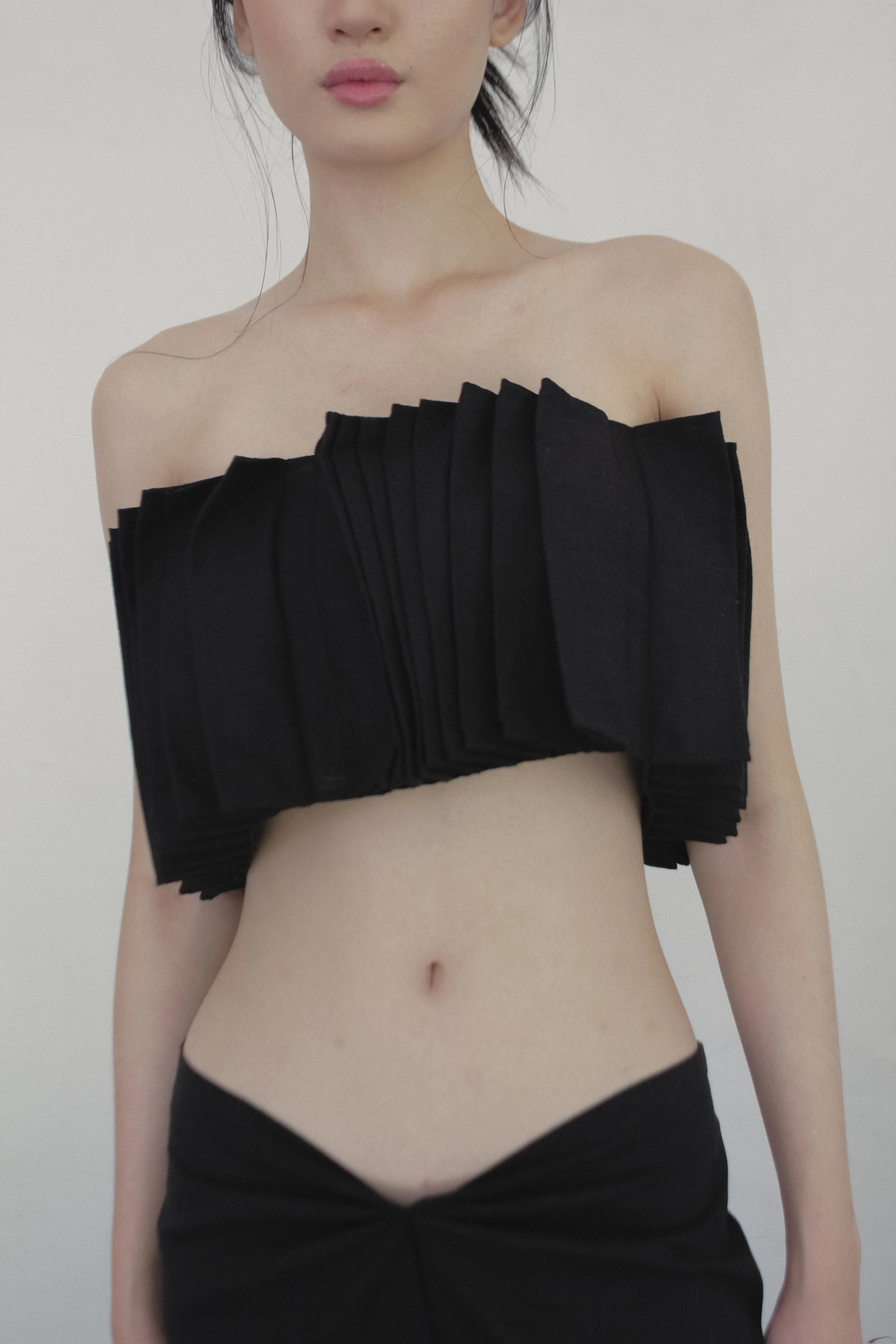 SAYA | Alga - Pinched Pleats Tube Top