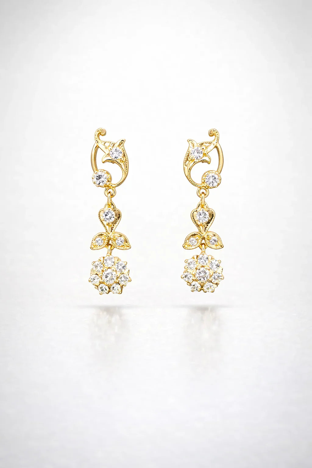 FOUNDATION JEWELLERS | 750 Y/G Peranakan Natural Diamond Earring "Floral" Motif 3.83gm, D26-0.61ct