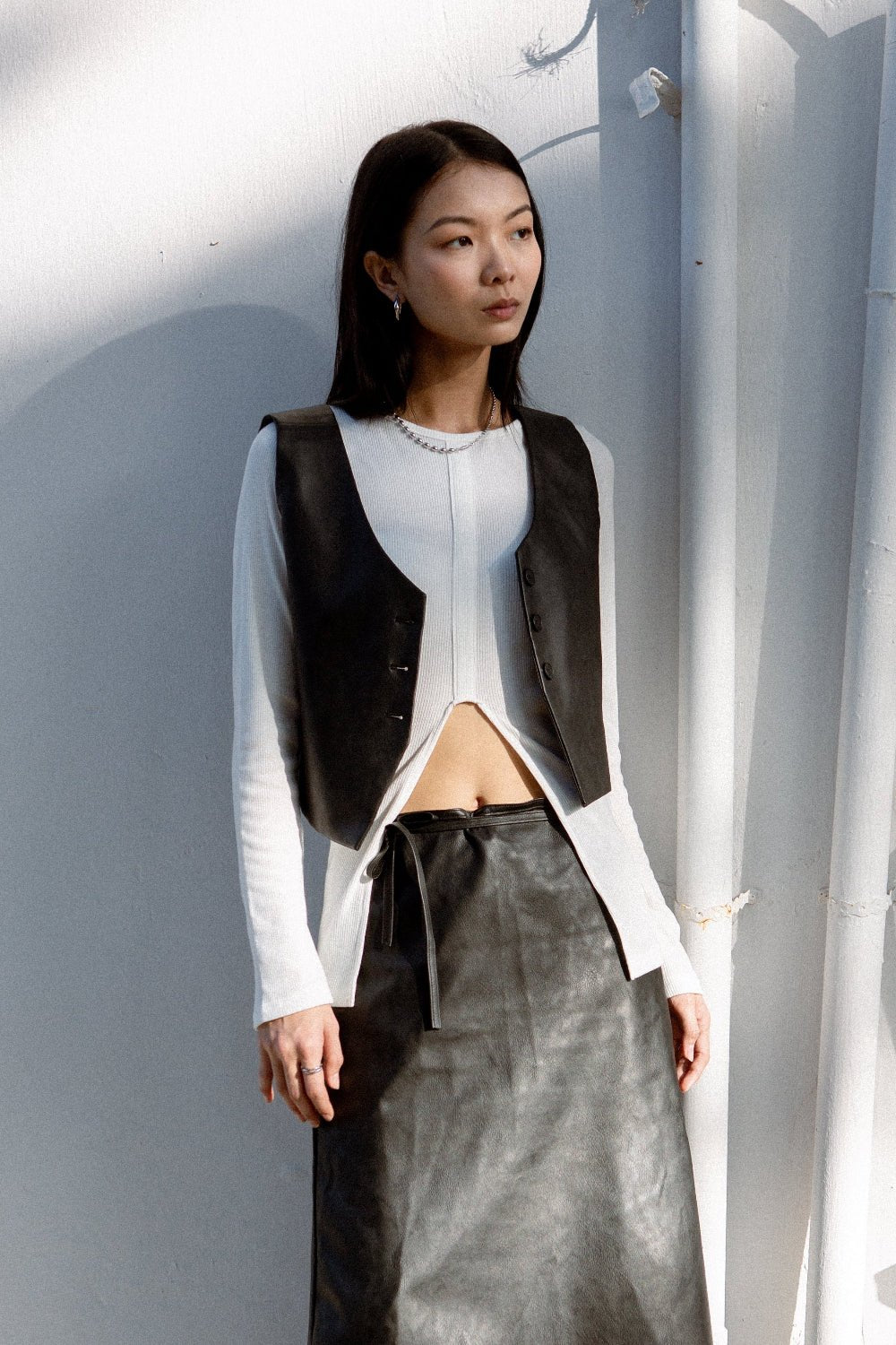 SAERO COLLECTIVE | Hae Structured Vest | Black