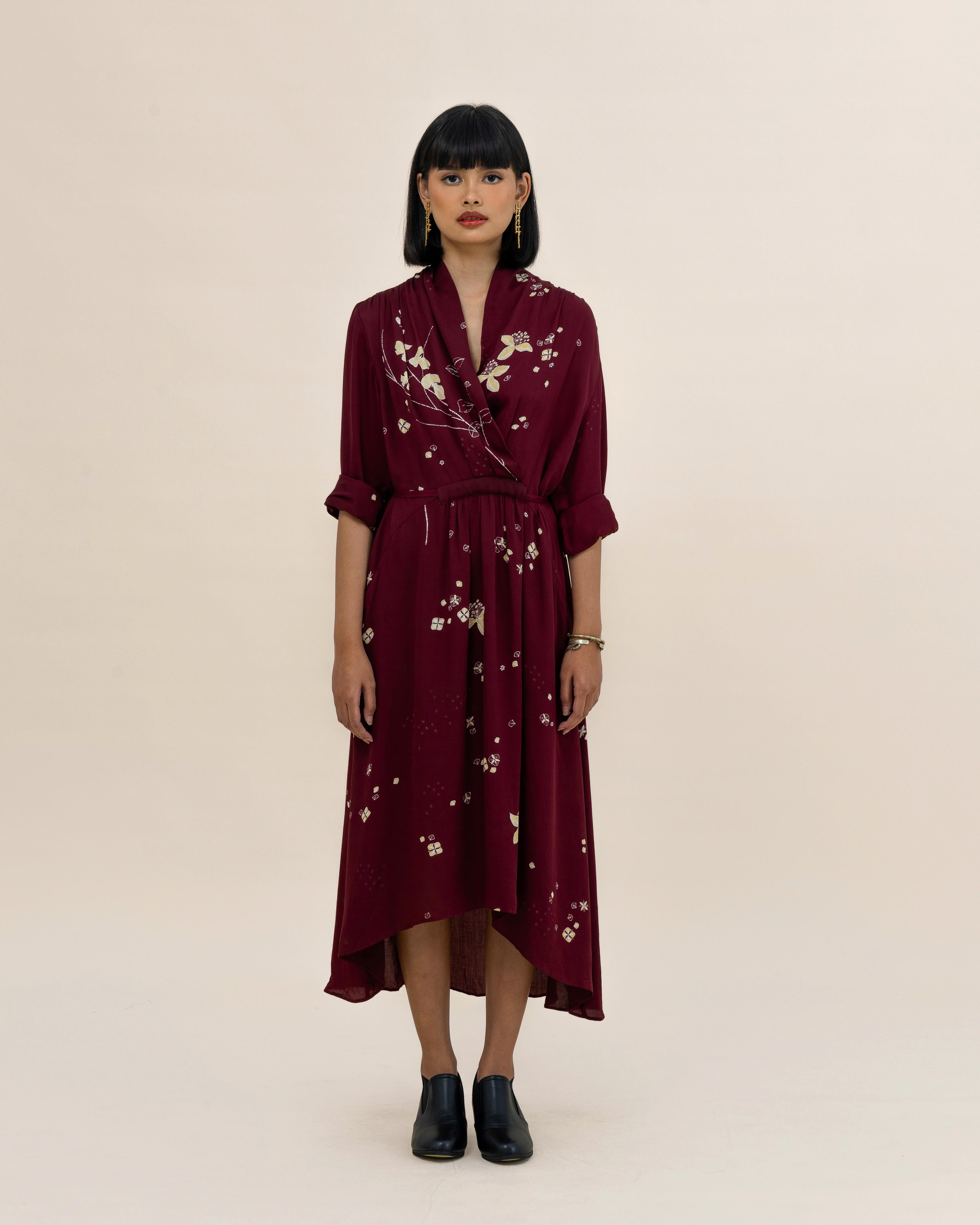 SUKKHA CITTA | SERIBU BUNGA - Long Sleeves Evening Dress