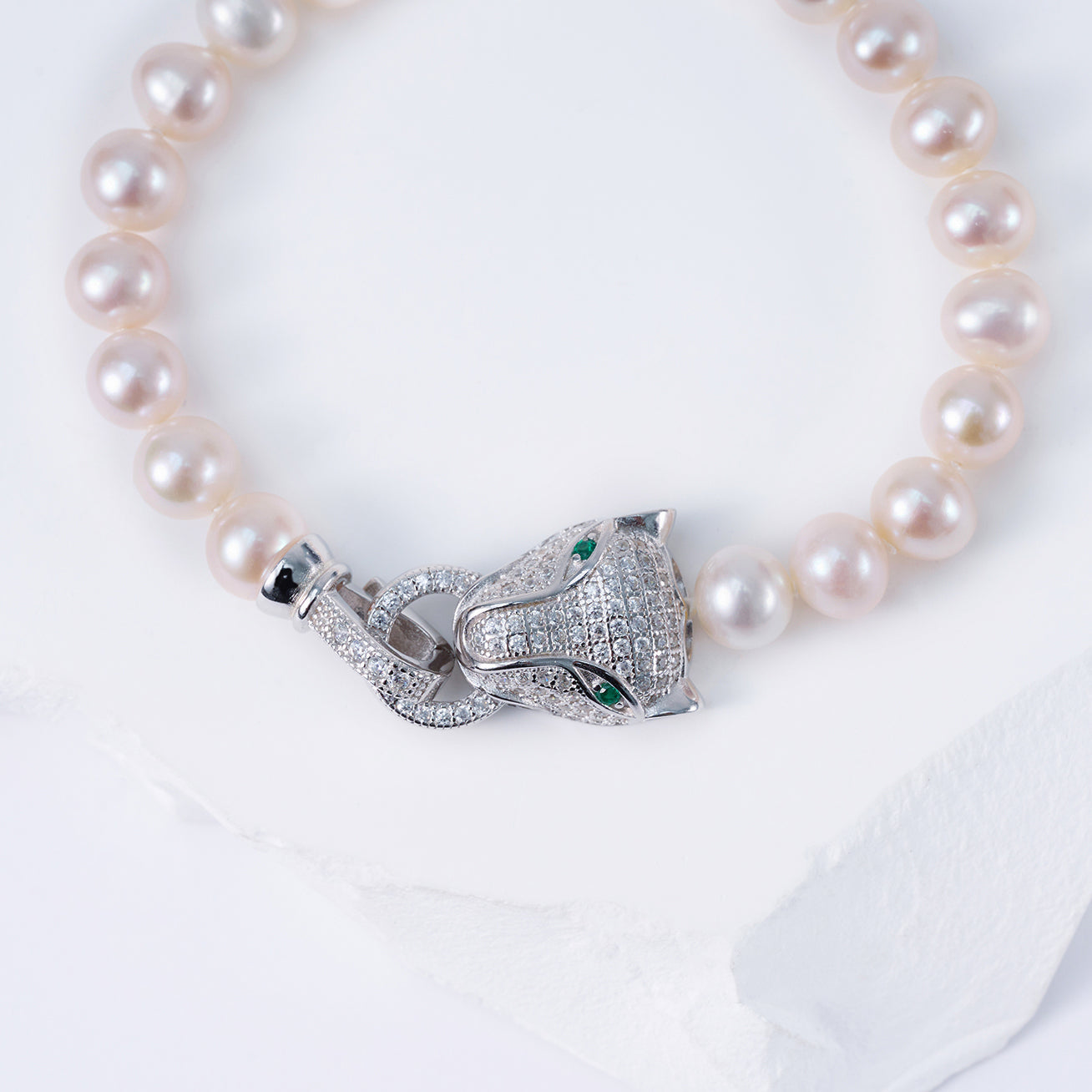 PEARLY LUSTRE | Freshwater Pearl Bracelet WB00136 | SAFARI