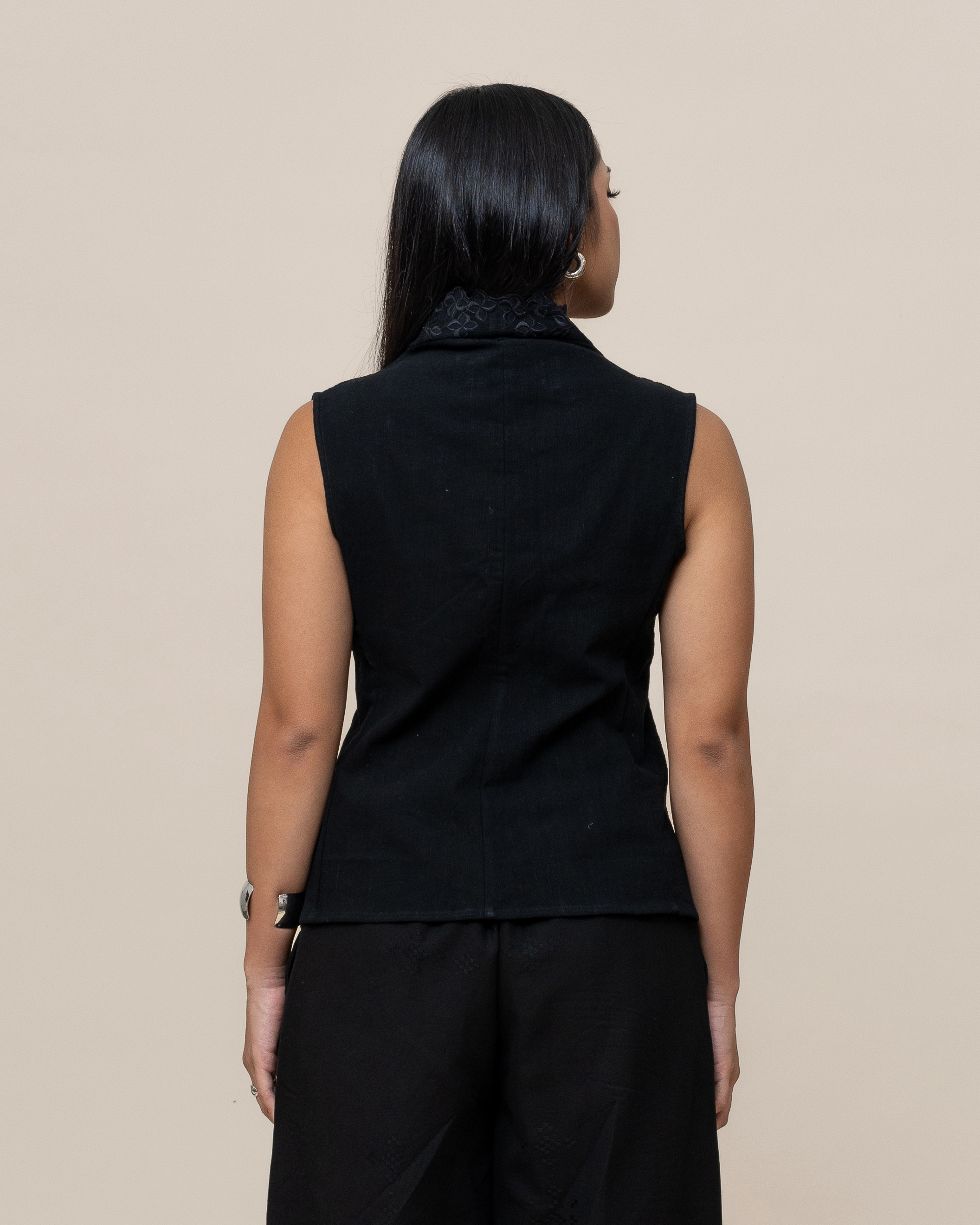 SUKKHA CITTA | KAPAS - Embroidered Kebaya Vest