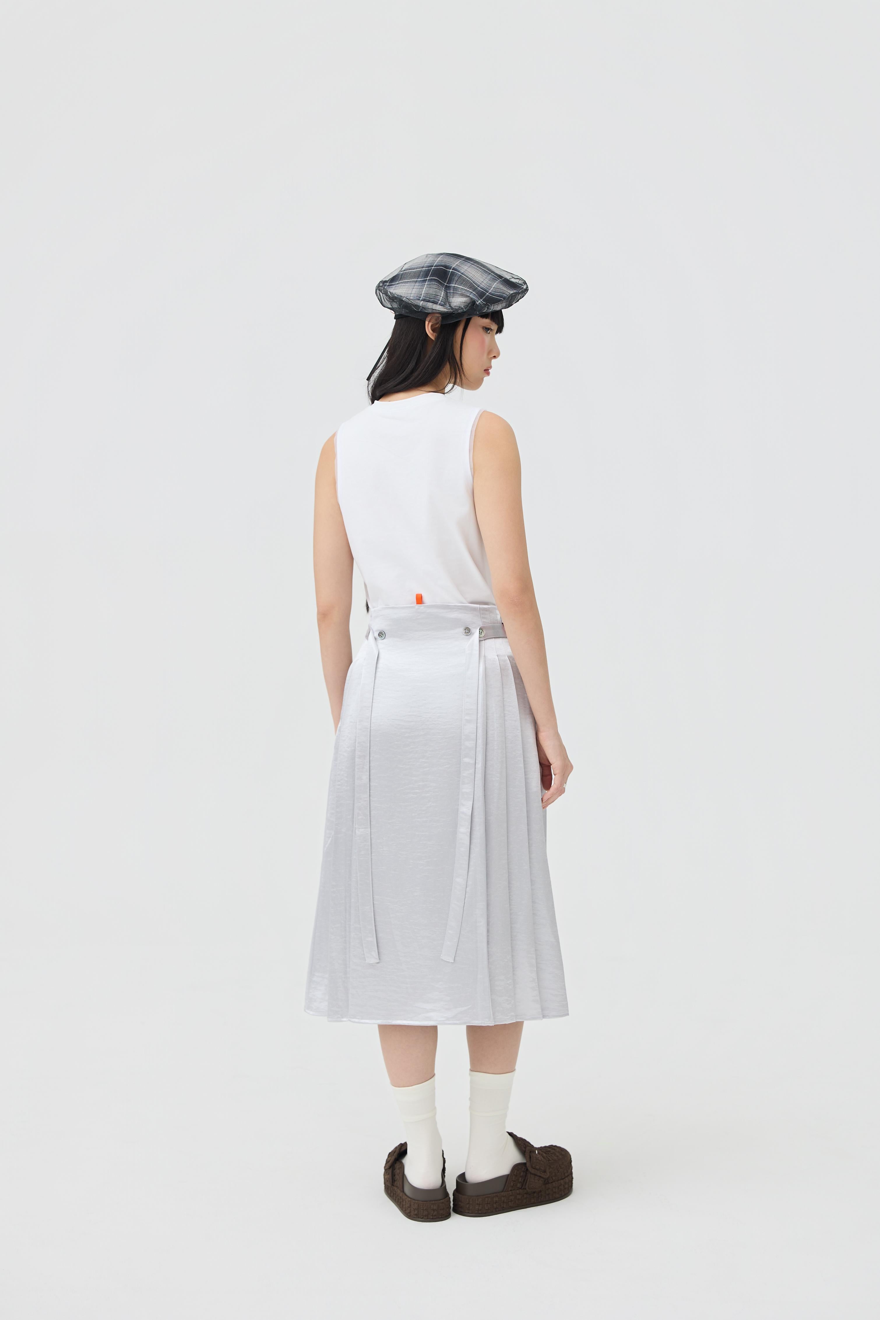3EIGHTH | Ginrin Skirt In Silver Satin