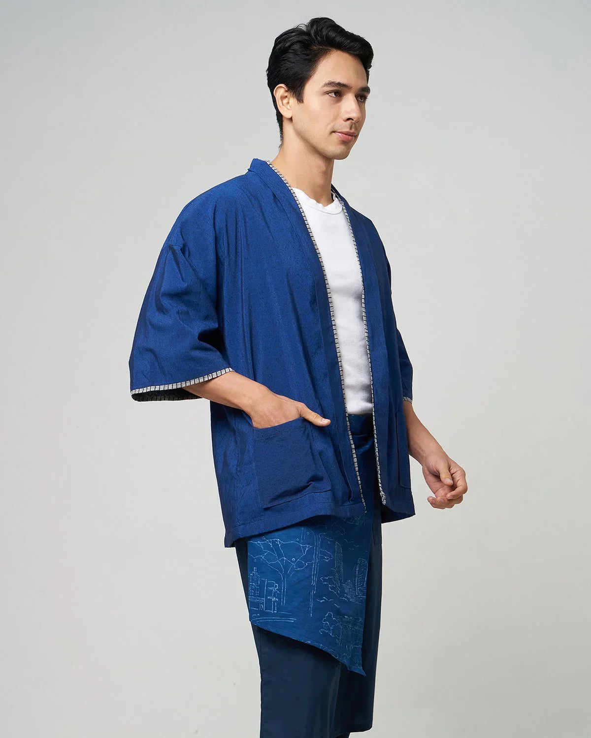 NYANA NYANA | Reversible Handwoven/Batik Outer