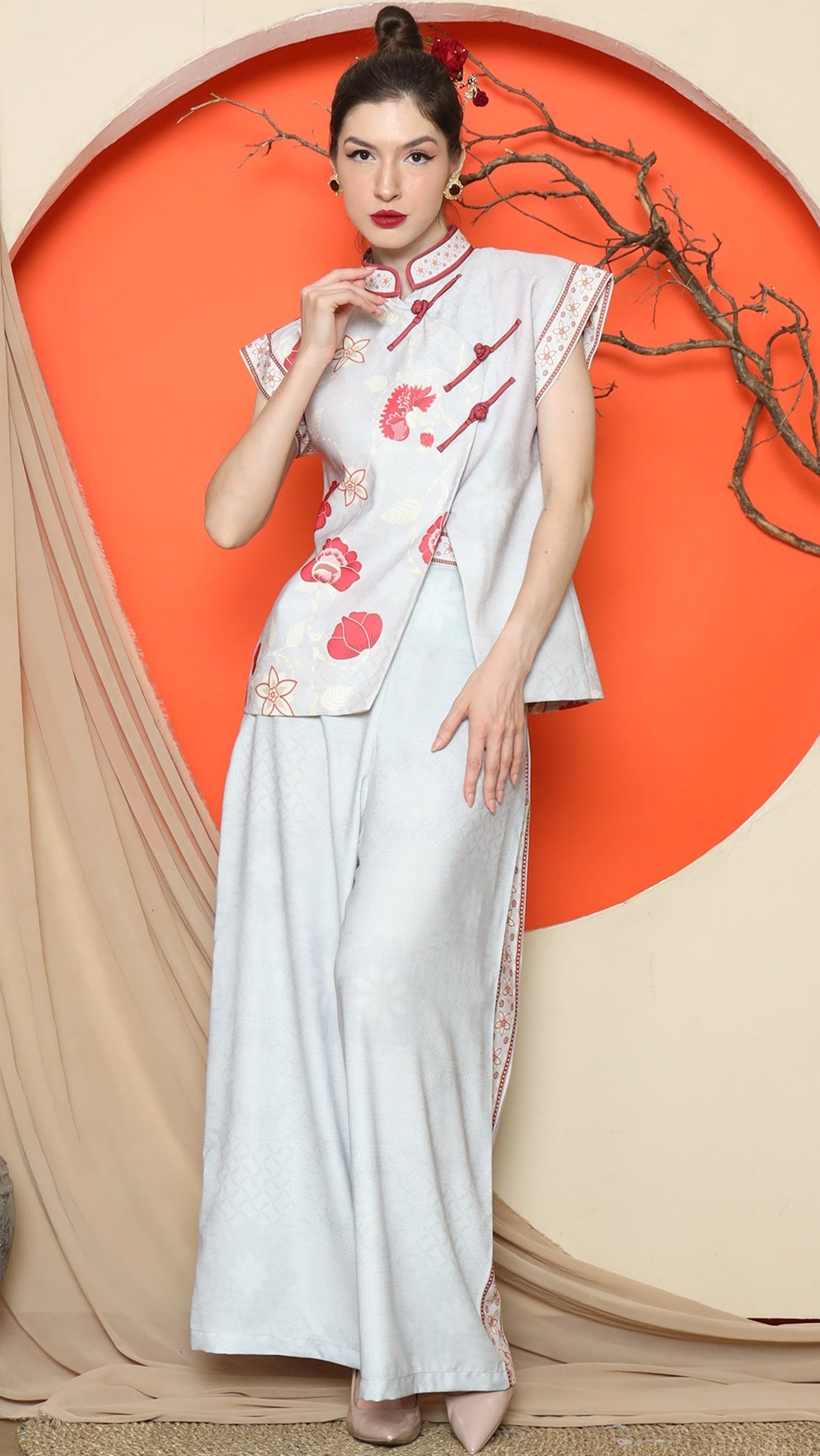 KANZI COLLECTION | Grey Cheongsam Floral Vest With Wide Leg Pant Set